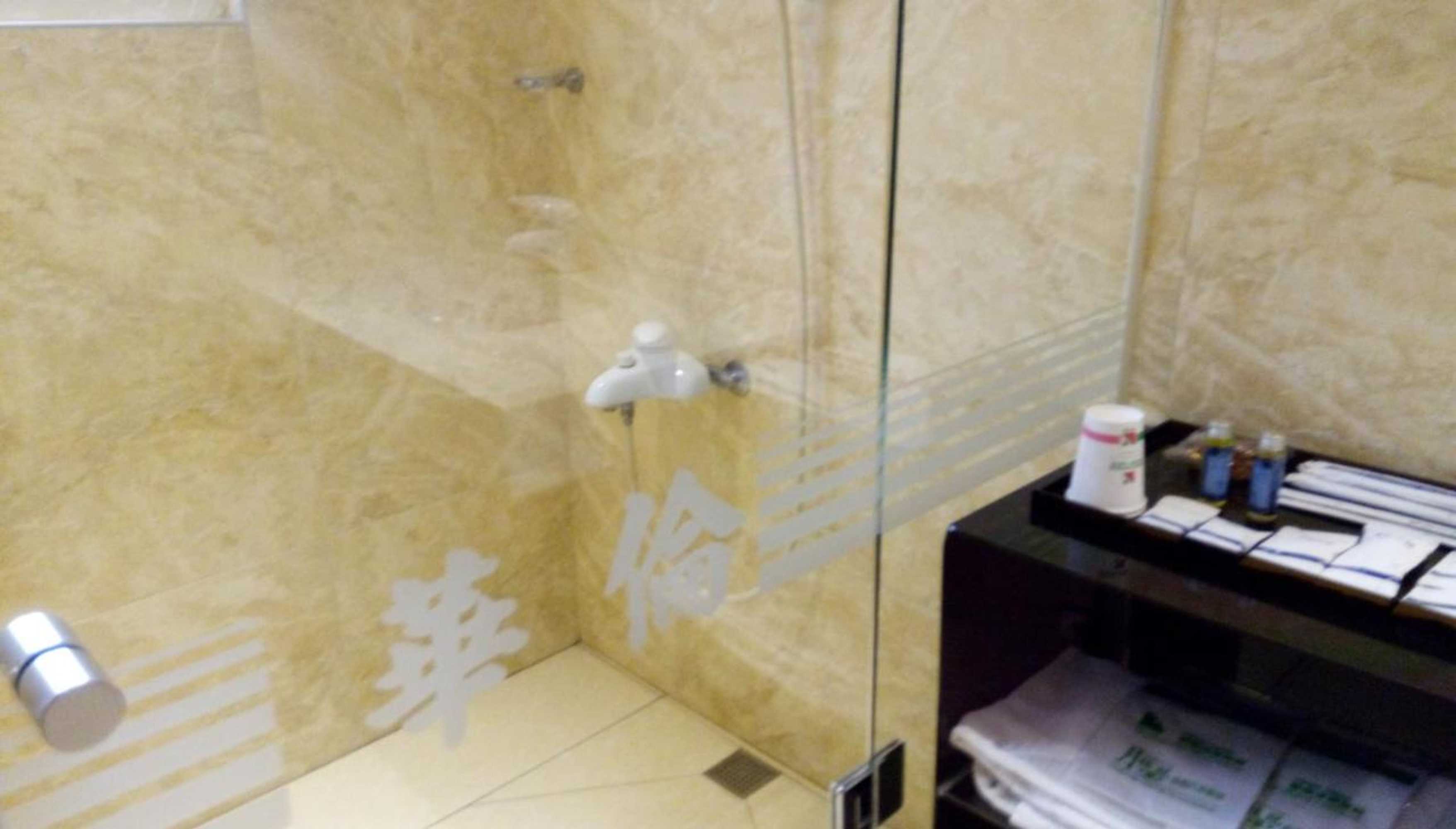 Gift card for Hua Lun Motel