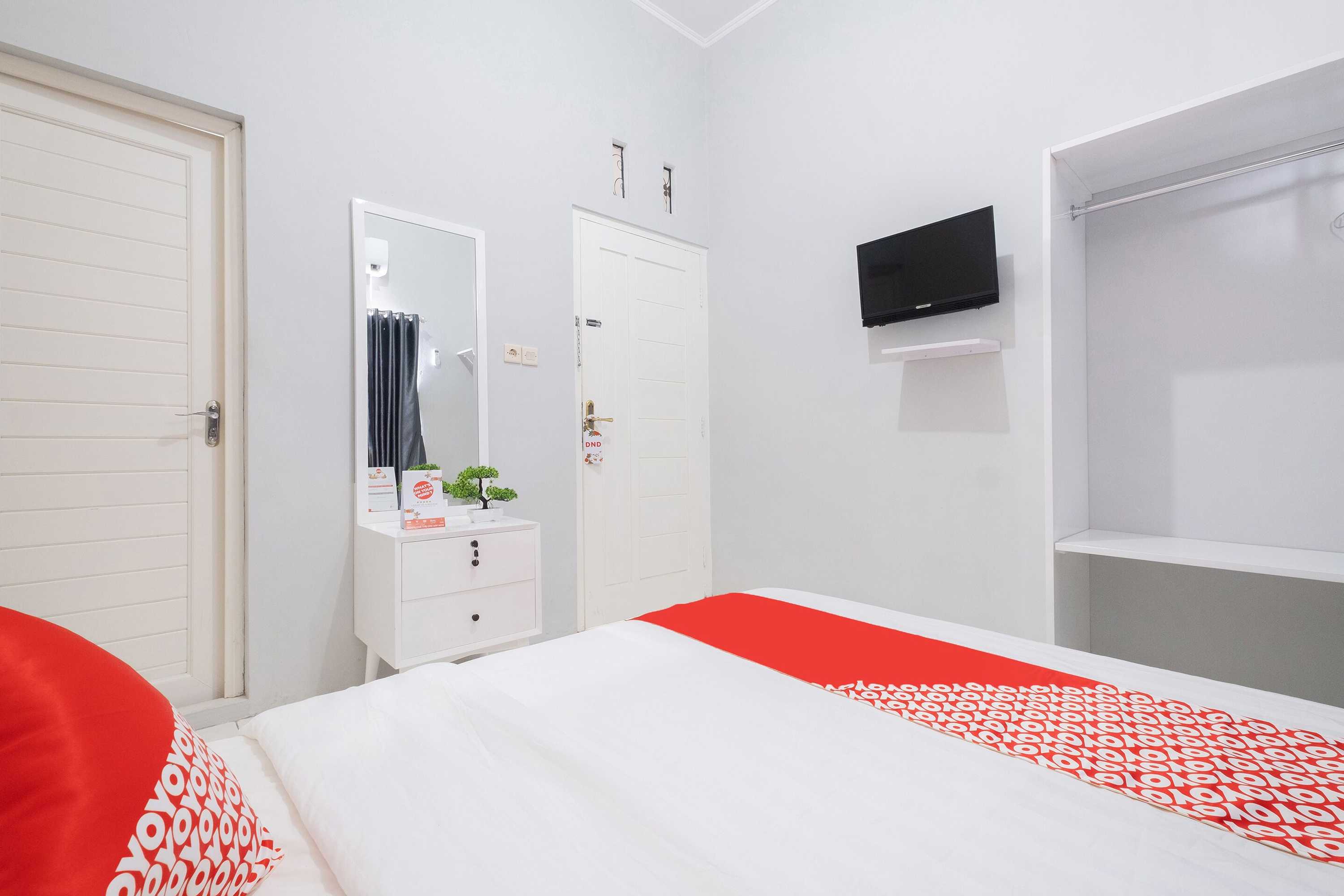 Gift card for Super Oyo 2727 Nareswari Guest House Syariah Gift card for Super Oyo 2727 Nareswari Guest House Syariah