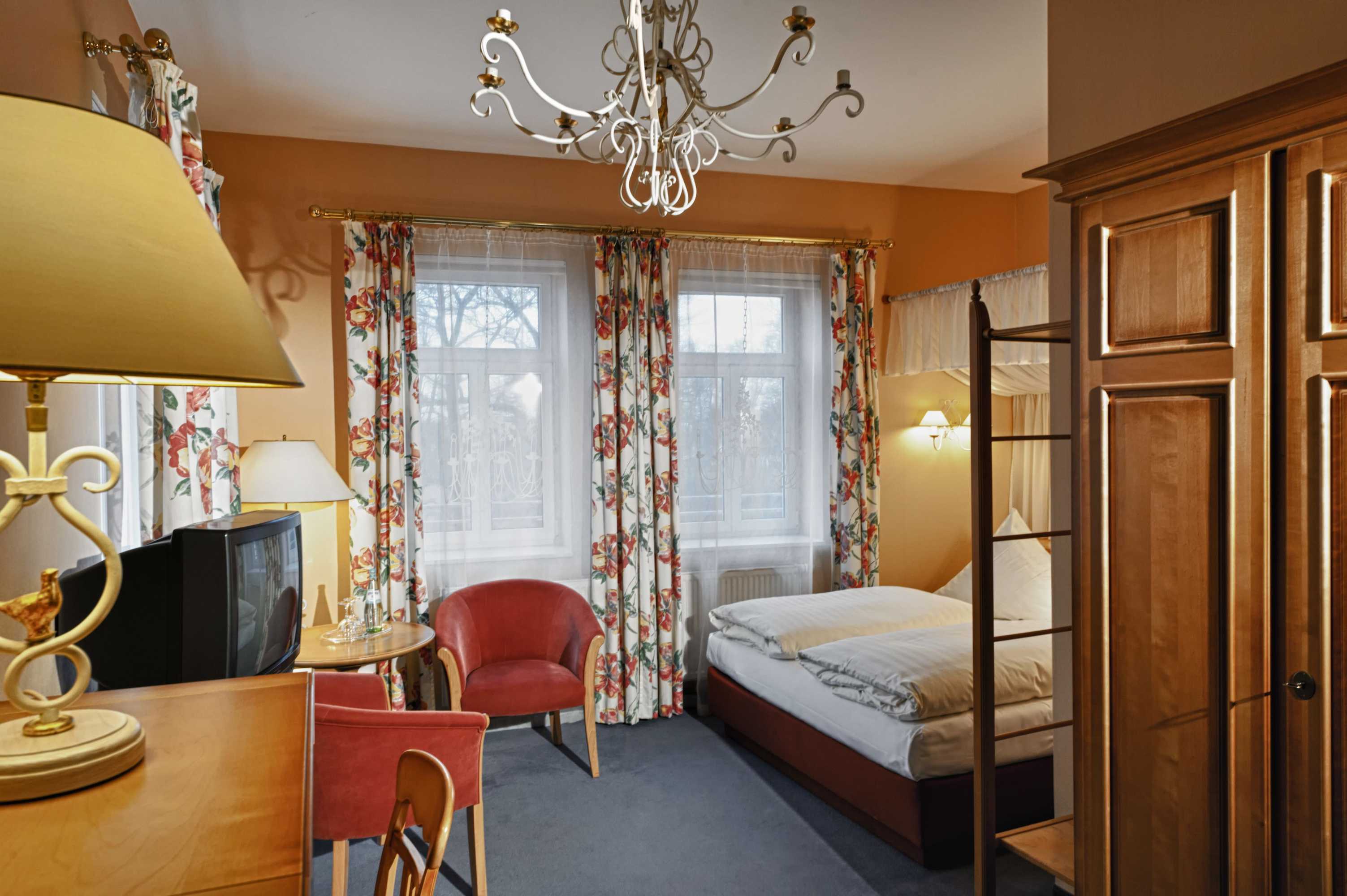 Gift card for Hotel Schloss Schweinsburg Gift card for Hotel Schloss Schweinsburg