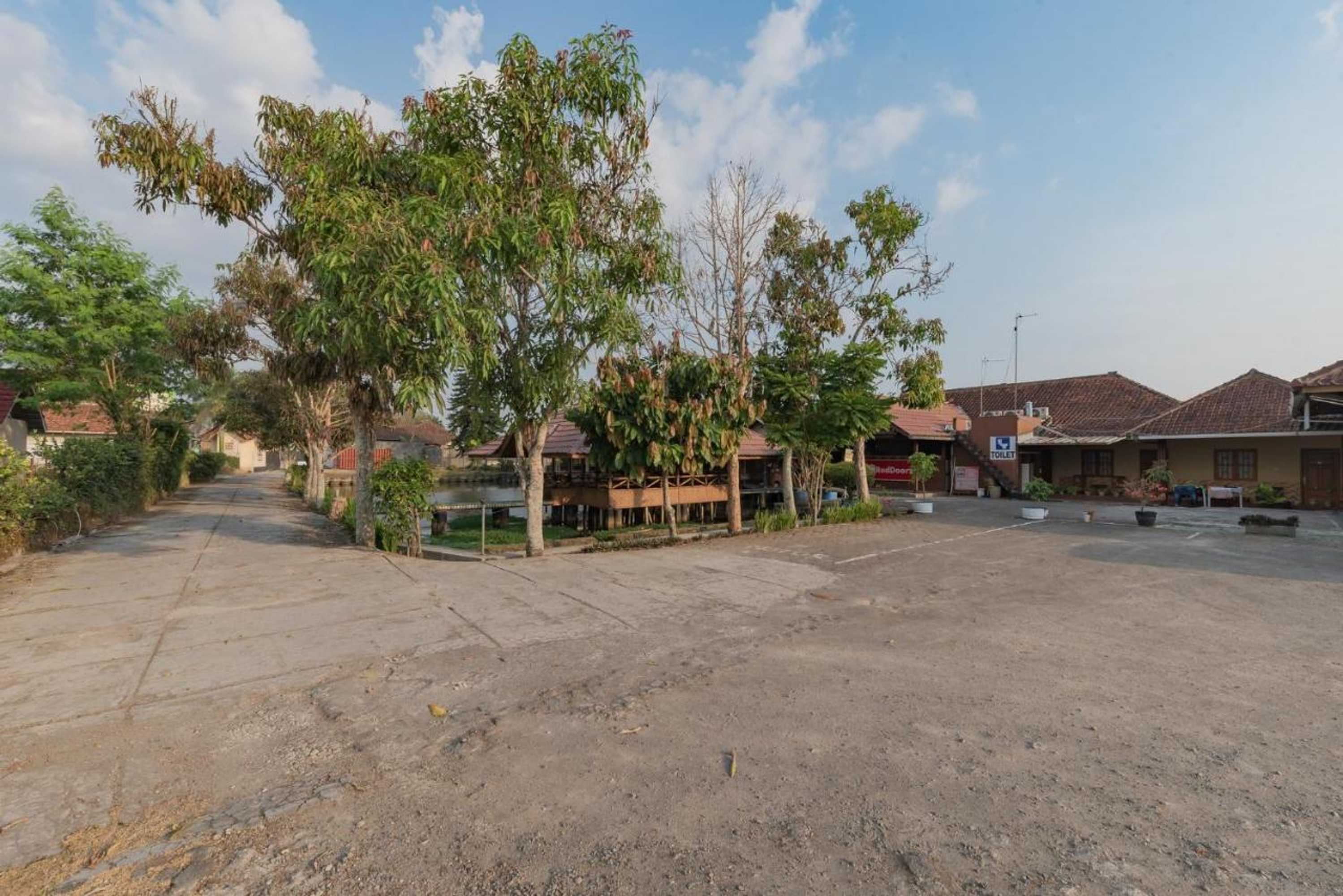 Gift card for Bumi Eyang Enin Homestay Syariah by Oyo Rooms