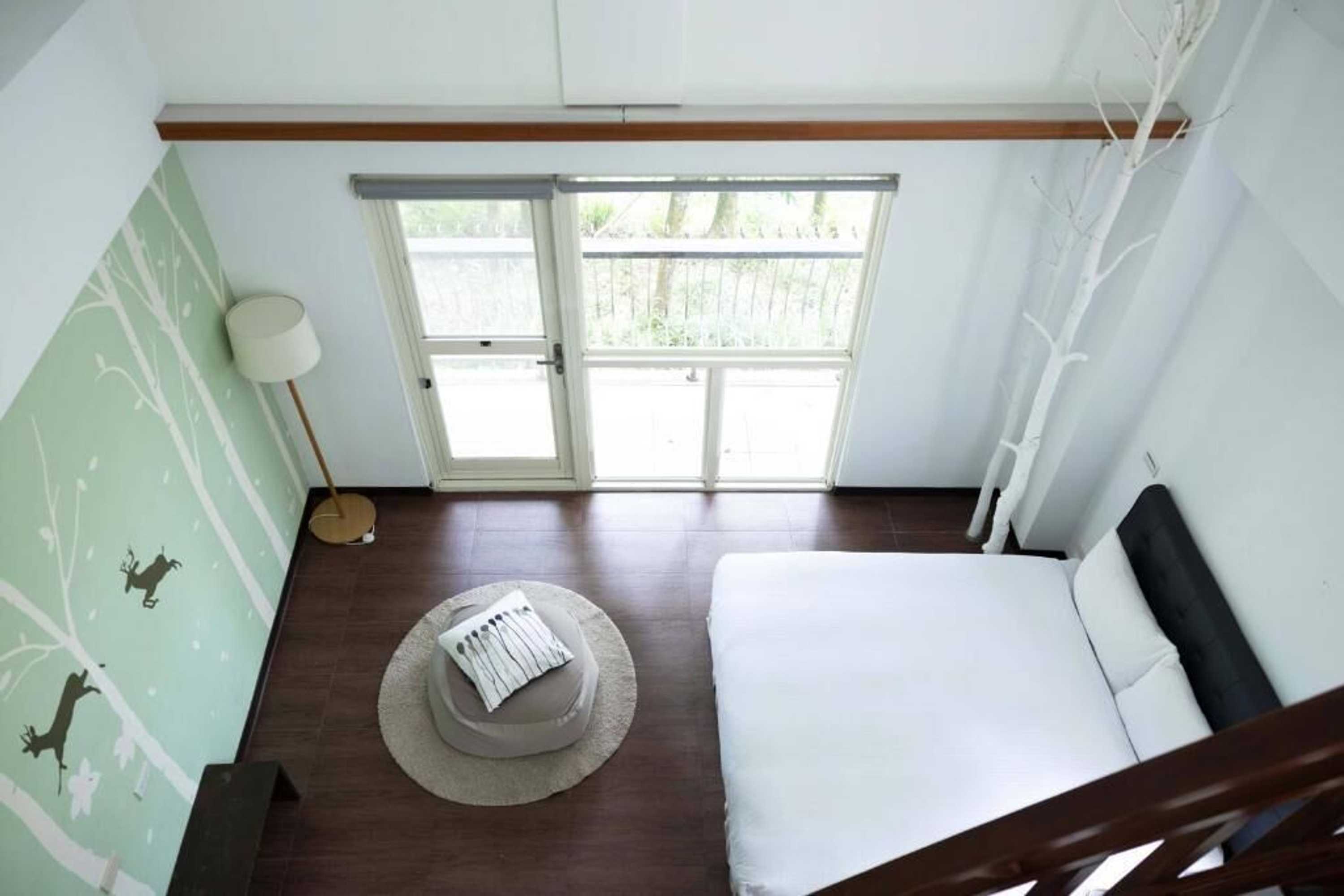 Gift card for Lvbolang by Reindeer, Sanyi