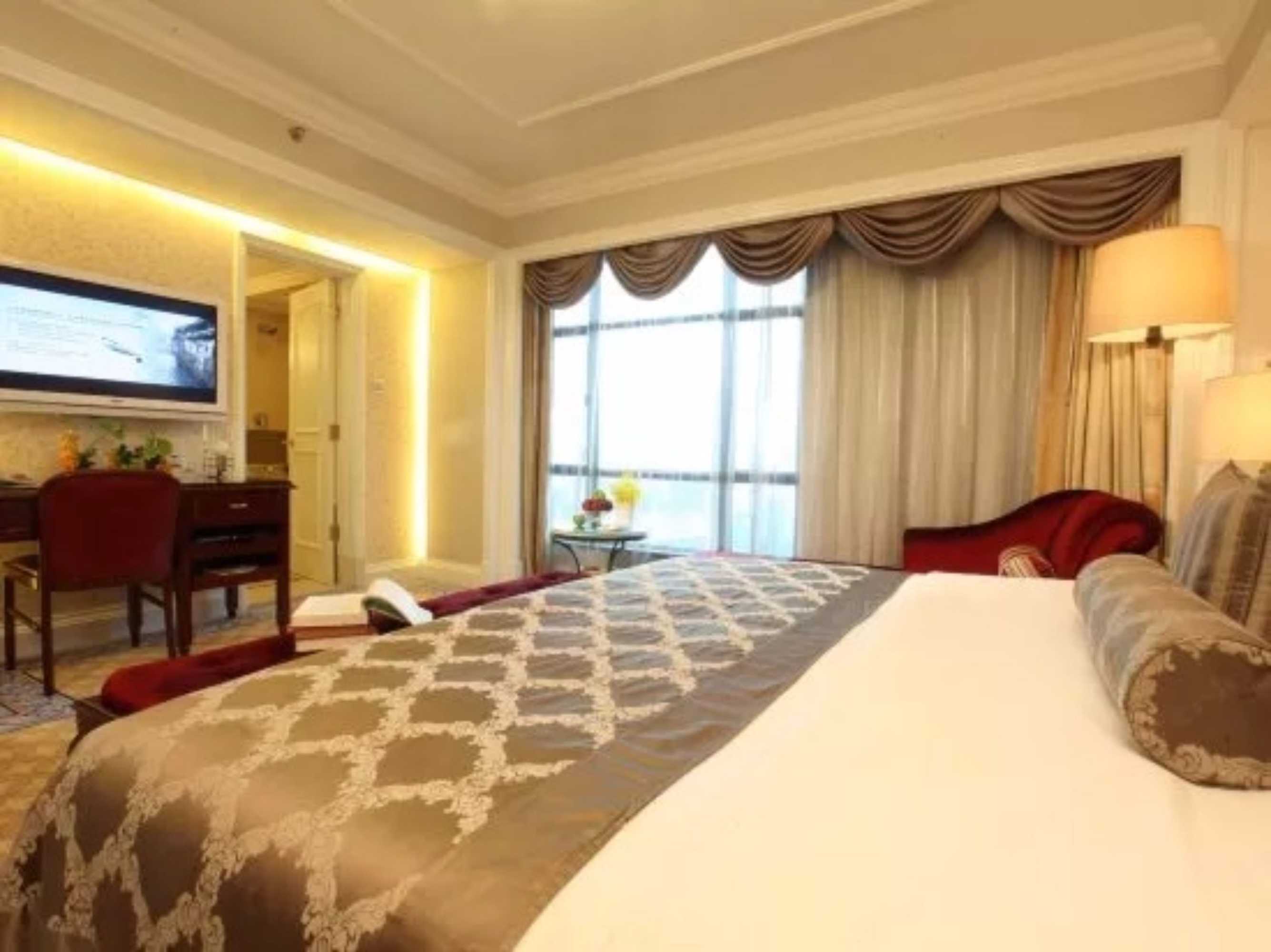 Gift card for Zhongwei Green Lake Hotel Kunming Gift card for Zhongwei Green Lake Hotel Kunming