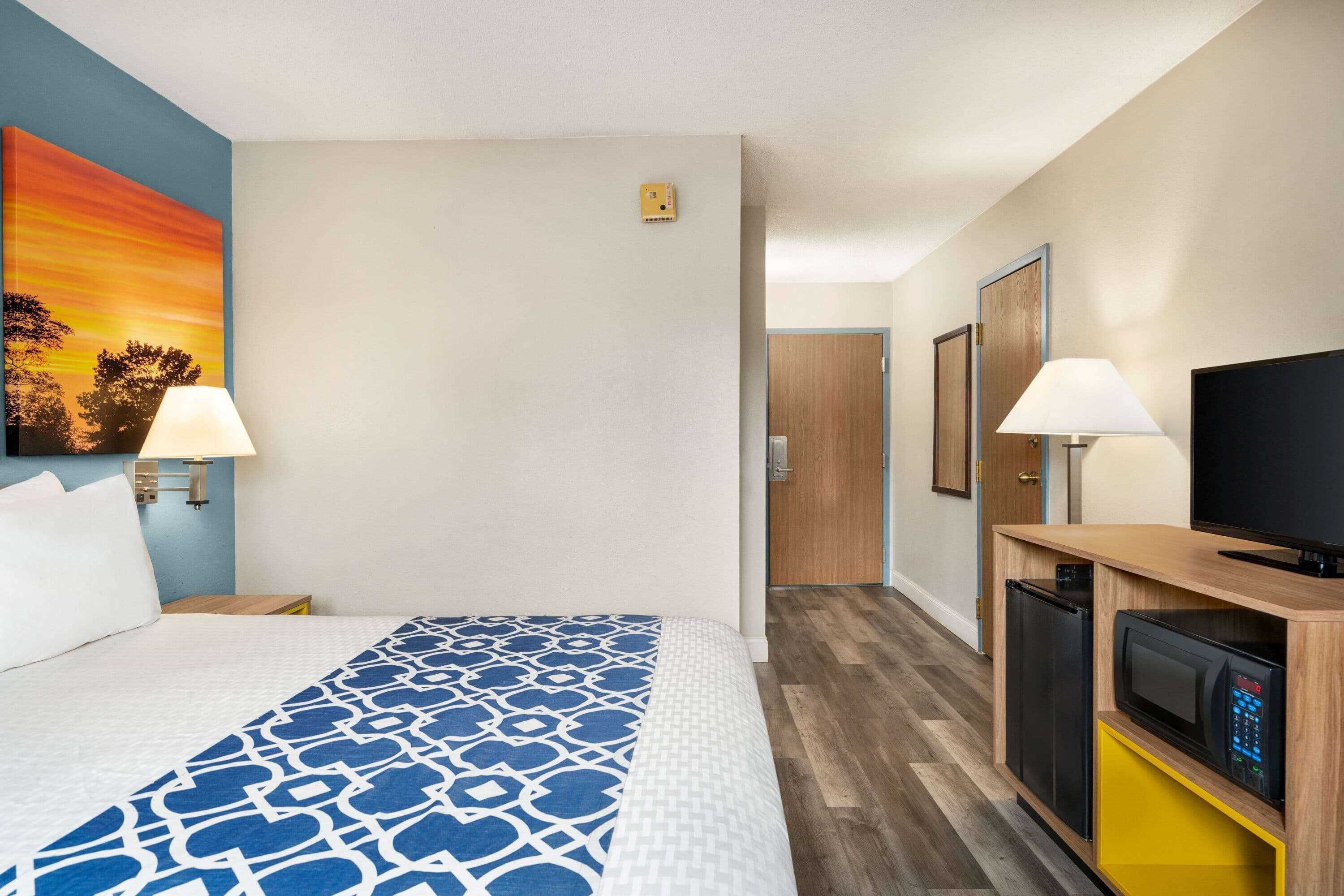 Gift card for Days Inn by Wyndham Canastota/verona Gift card for Days Inn by Wyndham Canastota/verona