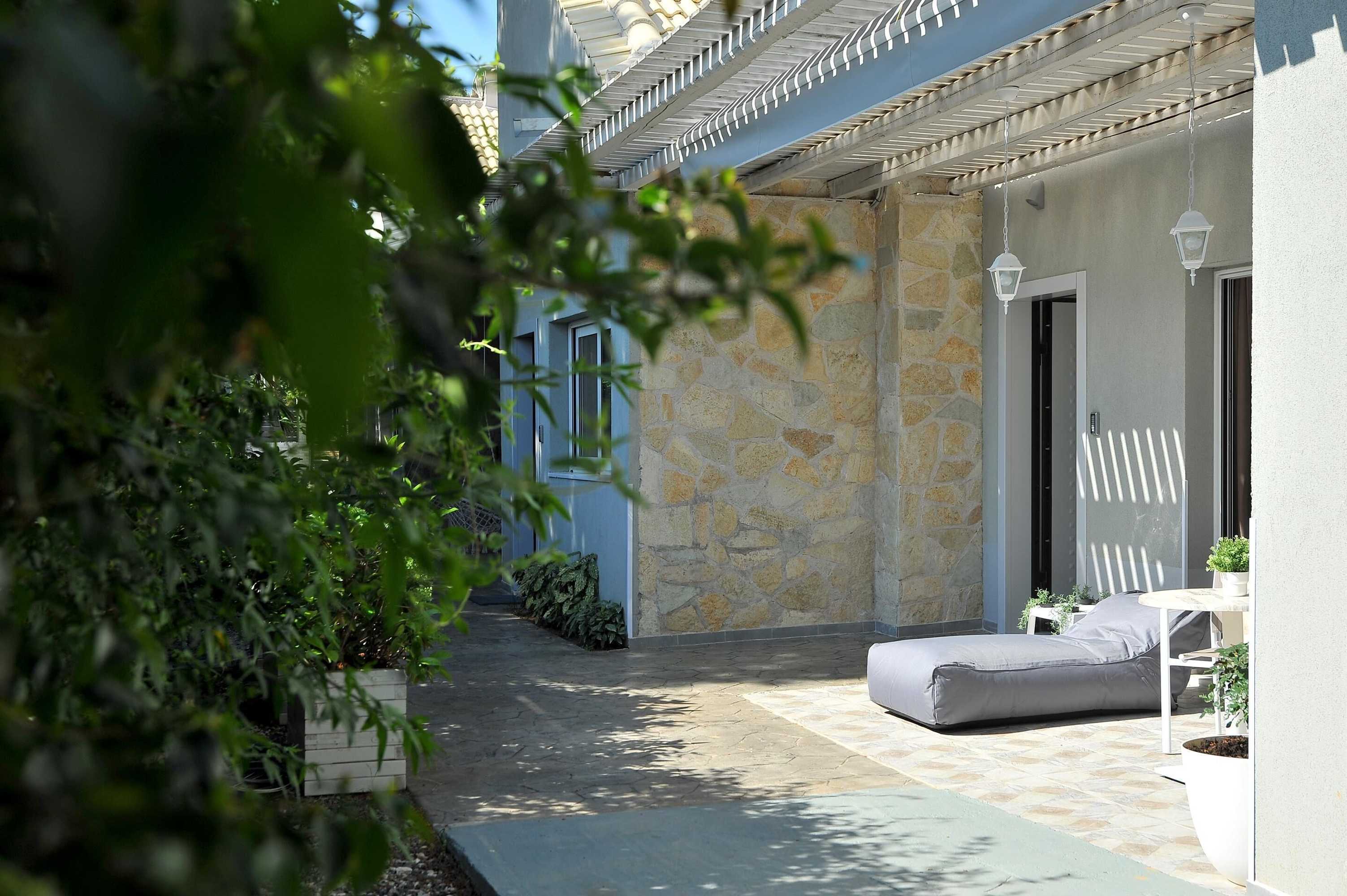 Gift card for Alekos Luxury Suites Free 24h Transportation From - To Airport Gift card for Alekos Luxury Suites Free 24h Transportation From - To Airport