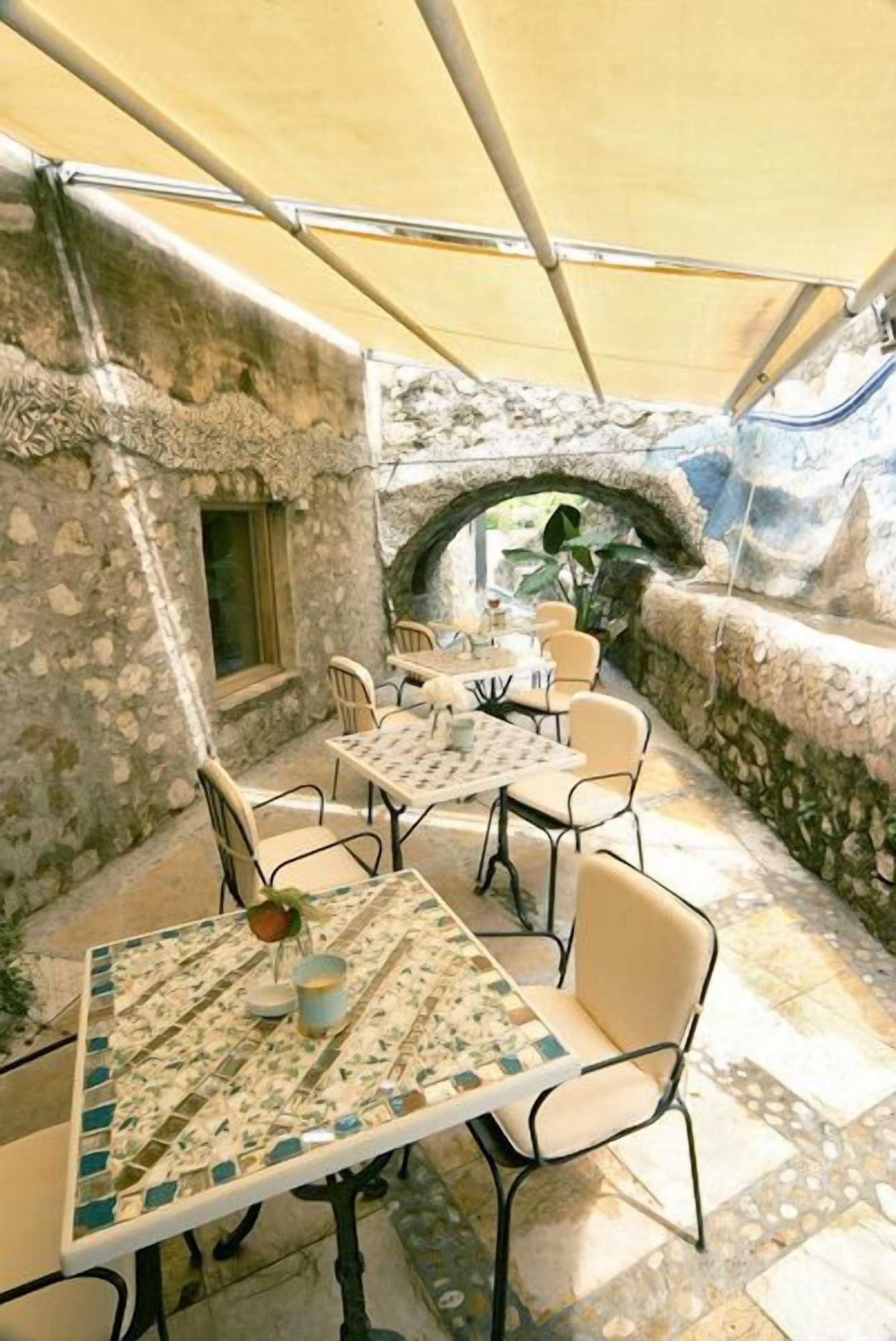 Gift card for Moulin De Mougins Gift card for Moulin De Mougins