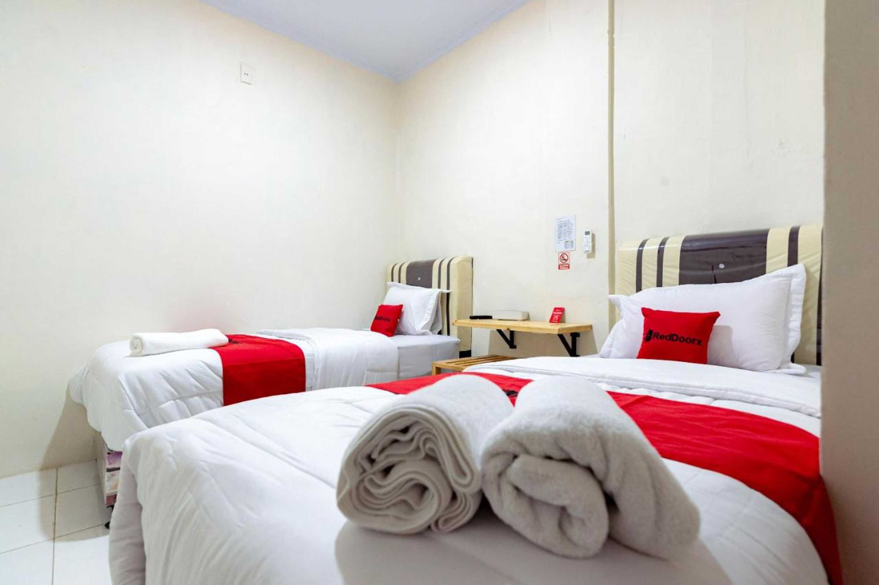 Gift card for Reddoorz @ Simpang Pemda Medan