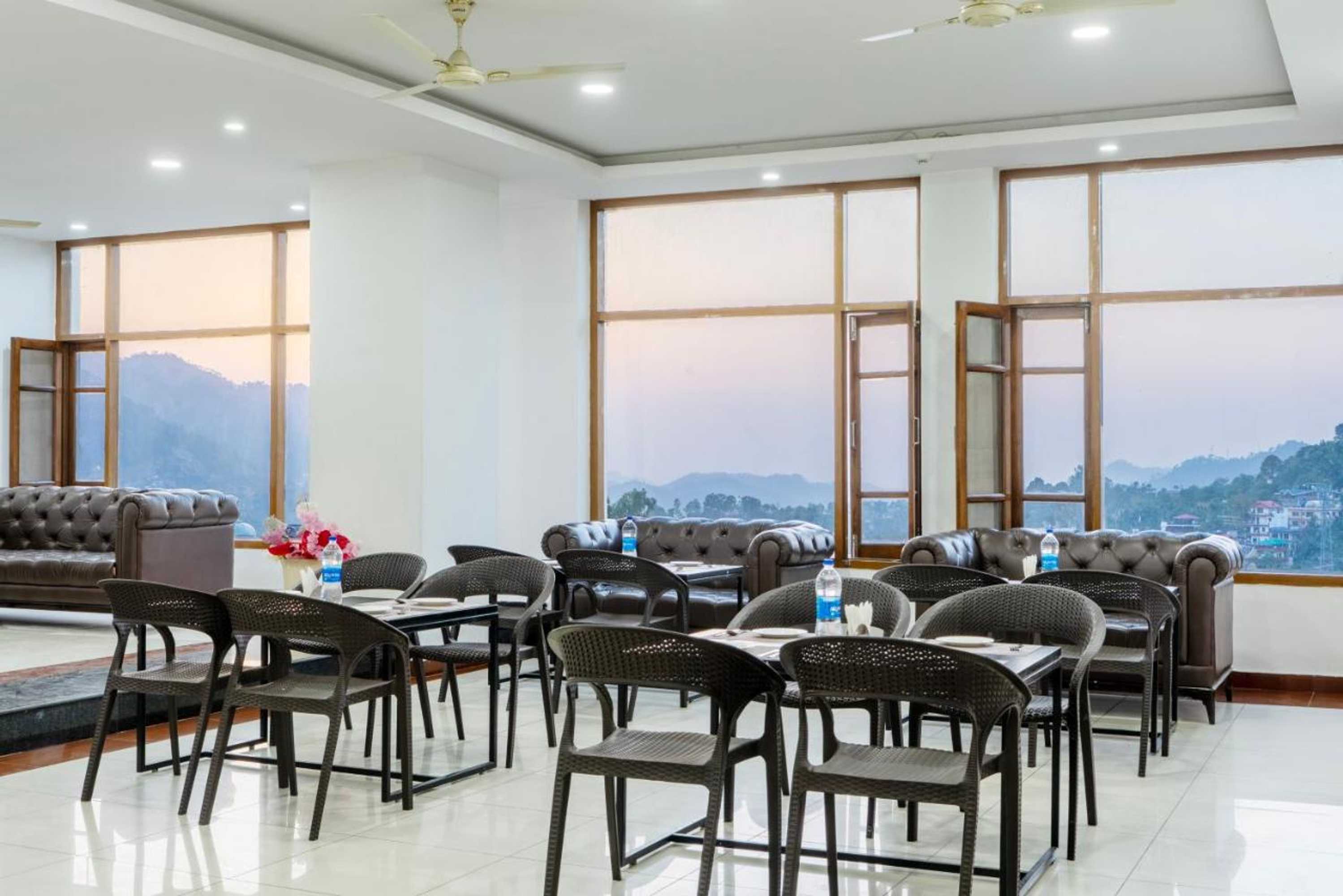 Gift card for Treebo Anand The Mall Solan