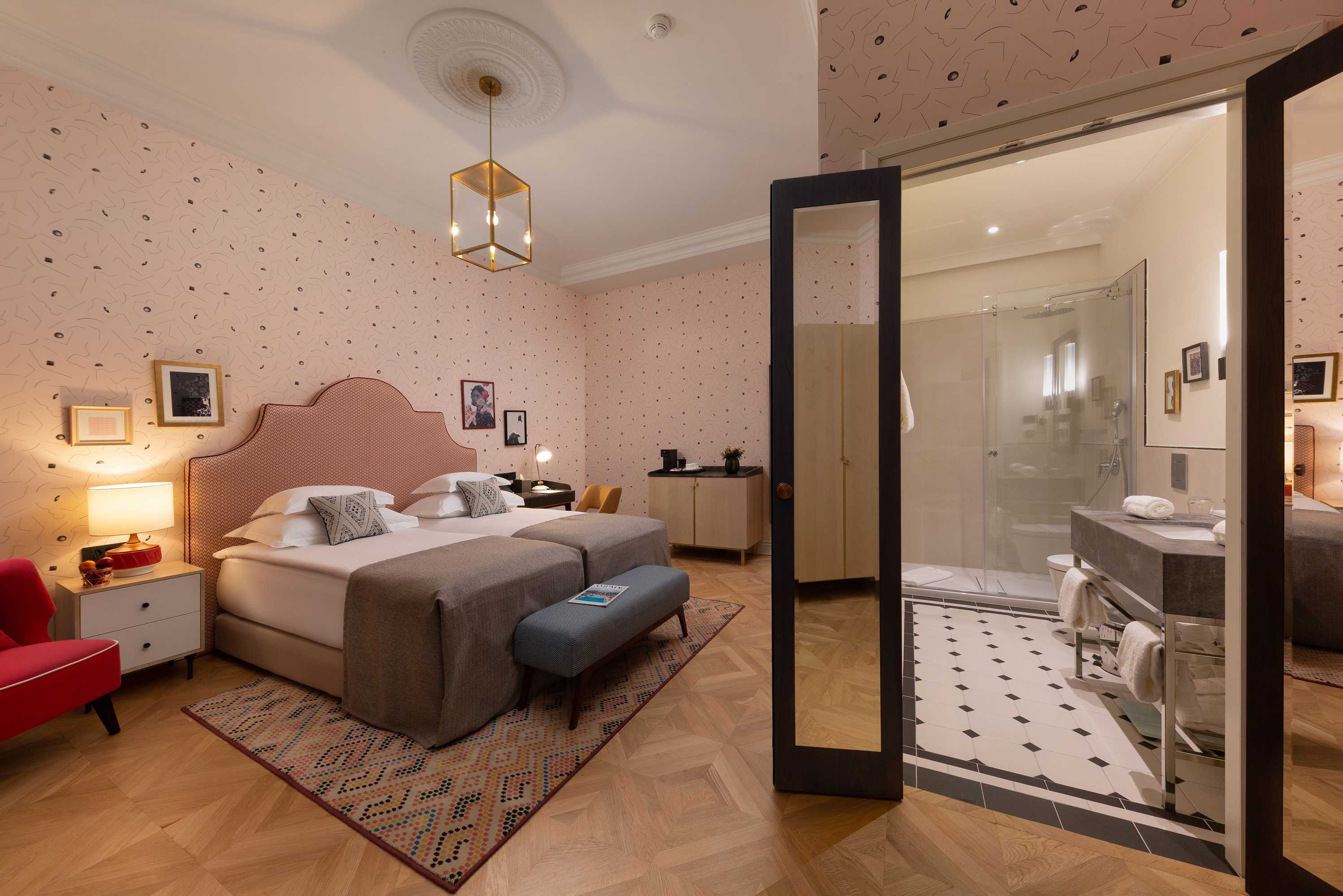 Gift card for Hotel Capital