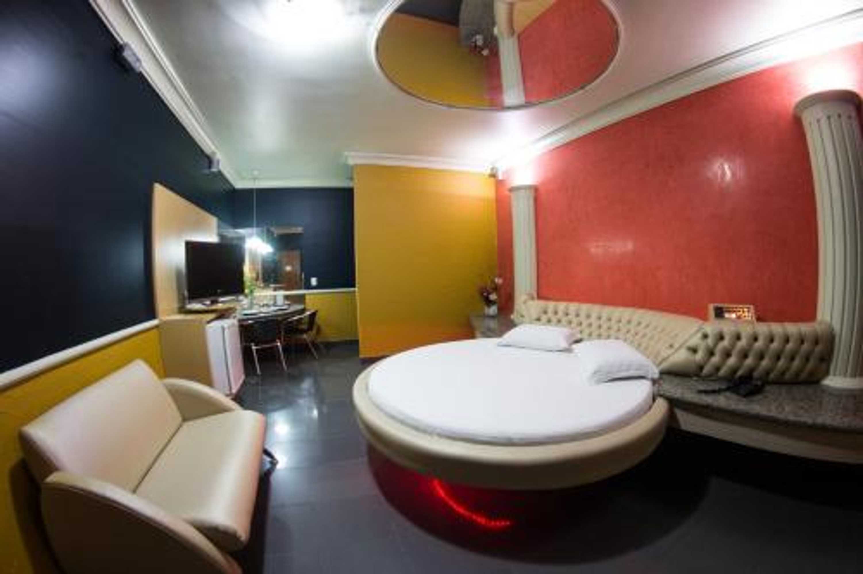 Gift card for Shanadu Motel (adults Only) Gift card for Shanadu Motel (adults Only)