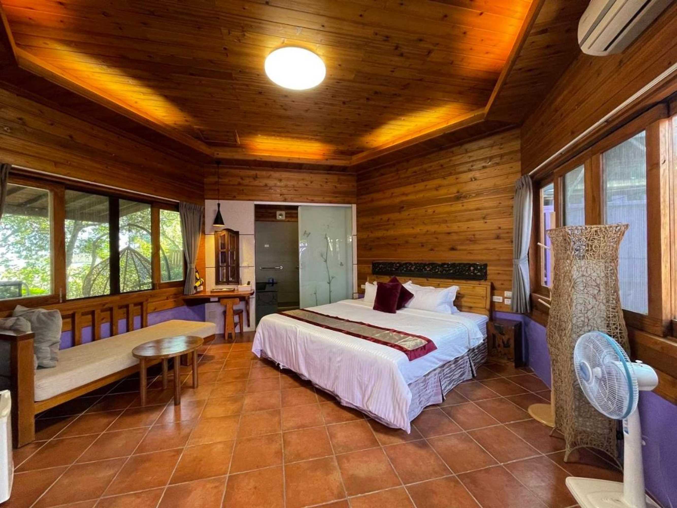 Gift card for Moon River Villa
