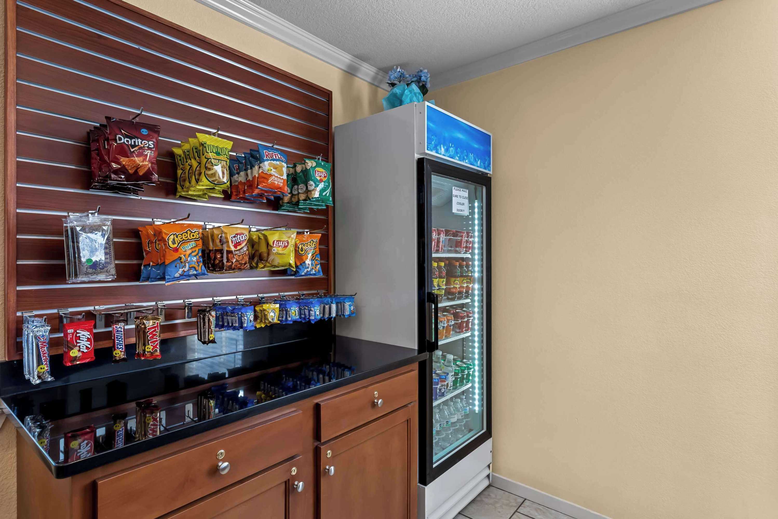 Gift card for Econo Lodge Inn & Suites Gift card for Econo Lodge Inn & Suites