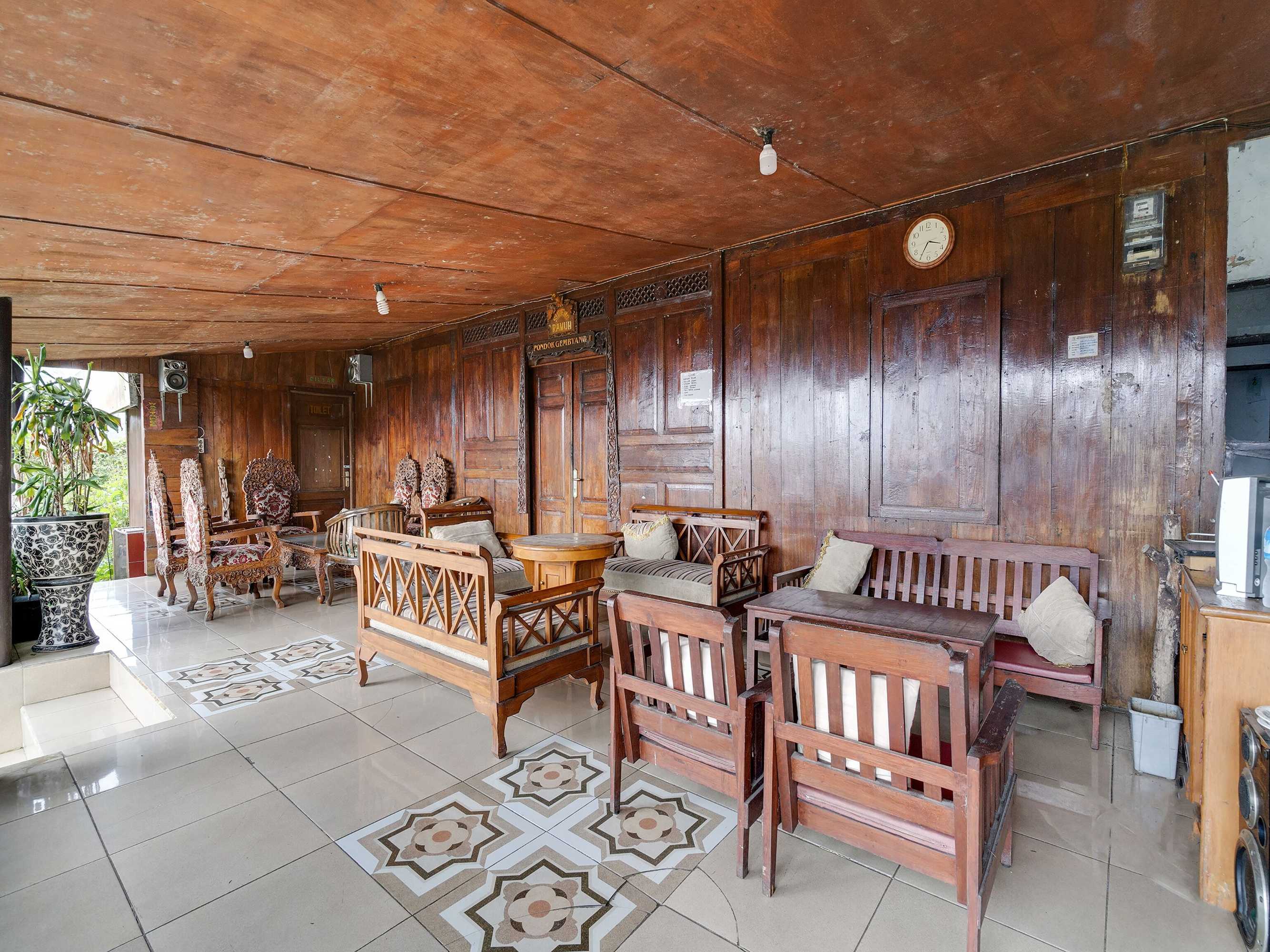 Gift card for Oyo 2157 Pondok Gembyang Air Panas Alam