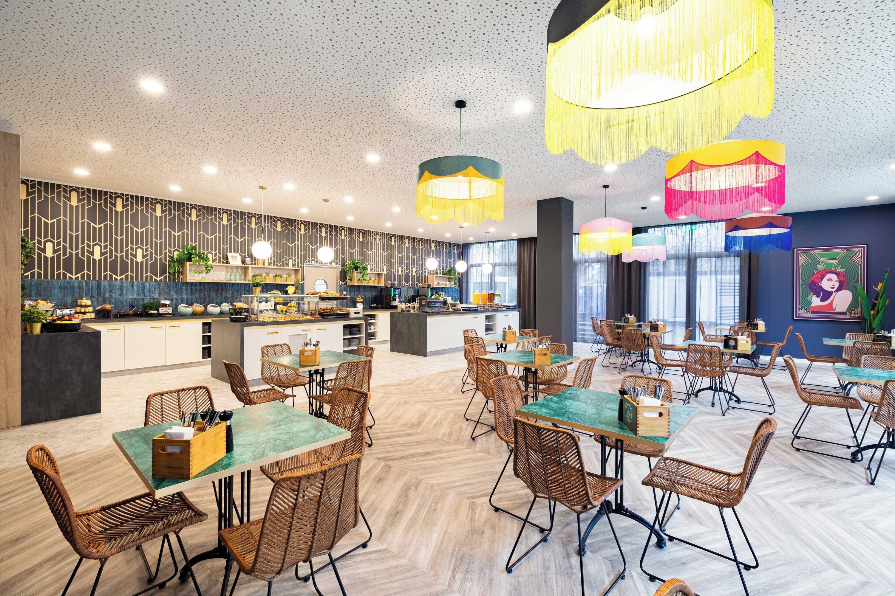 Gift card for Holiday Inn - The Niu, Flower Konstanz by Ihg Gift card for Holiday Inn - The Niu, Flower Konstanz by Ihg