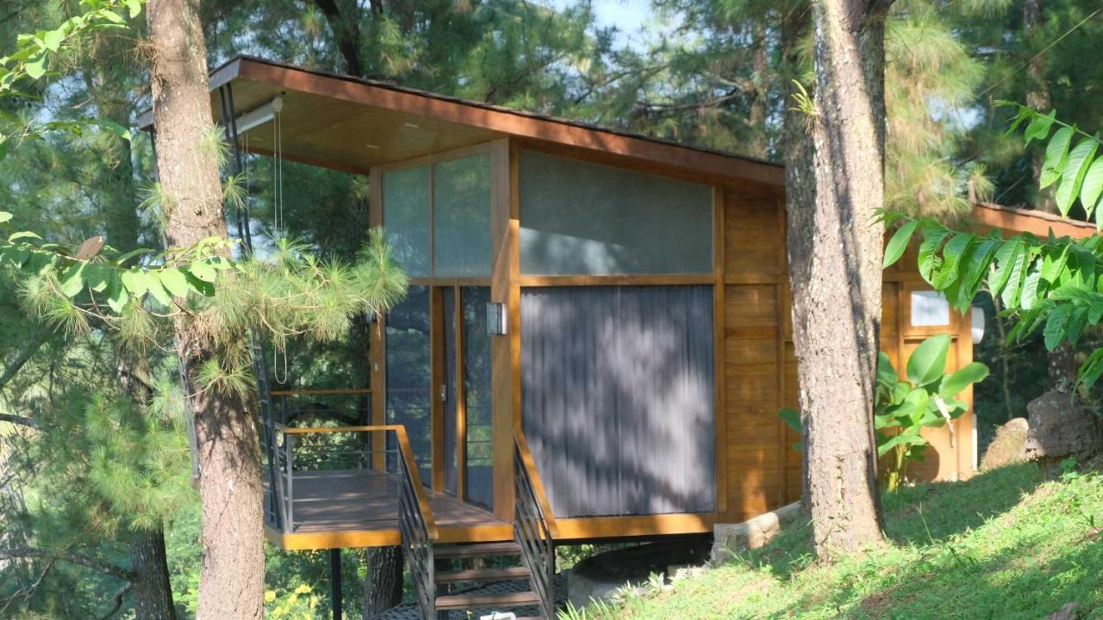 Gift card for Manohara Gift card for Manohara