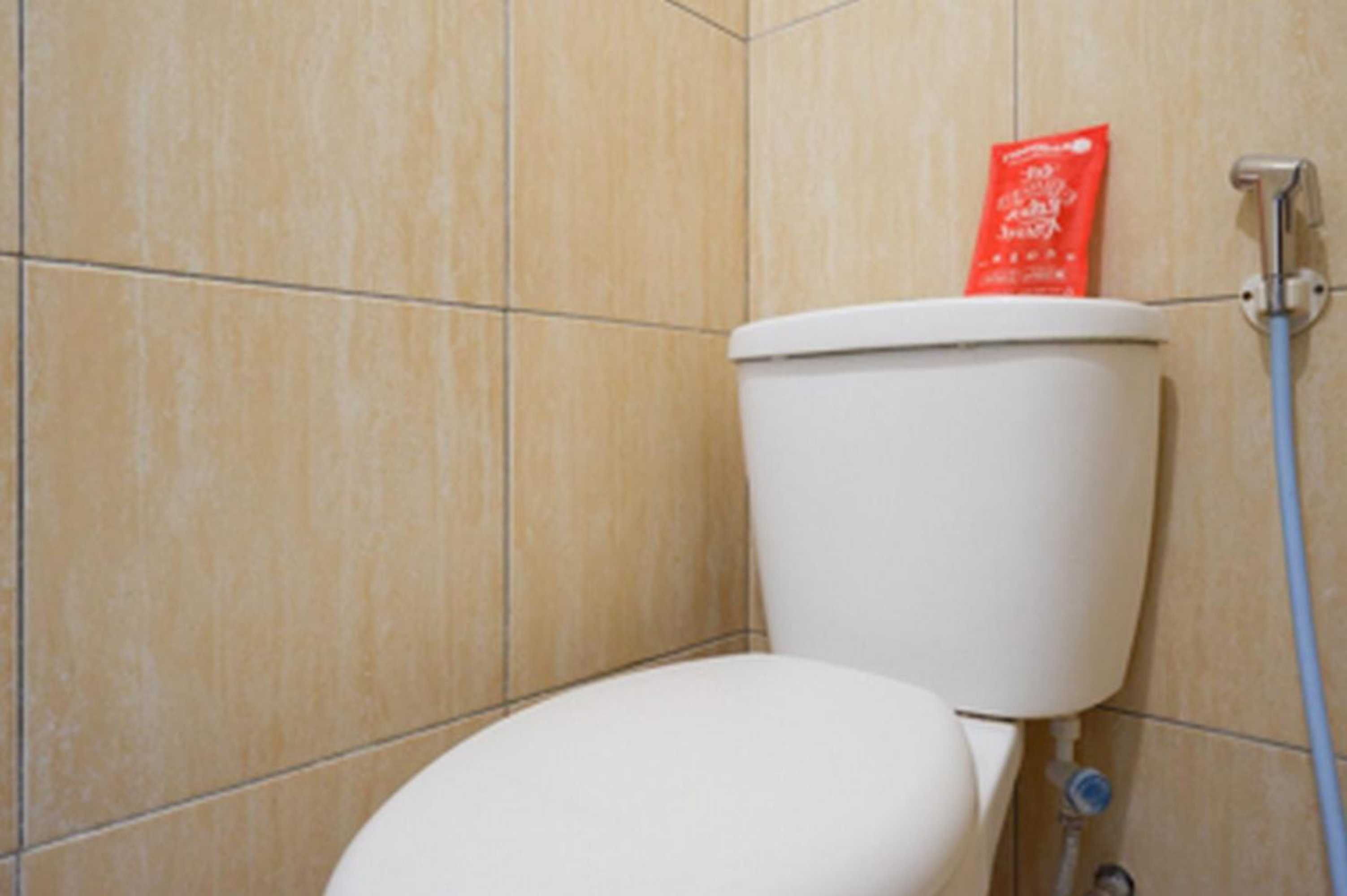 Gift card for Reddoorz Near Rsud Kudus