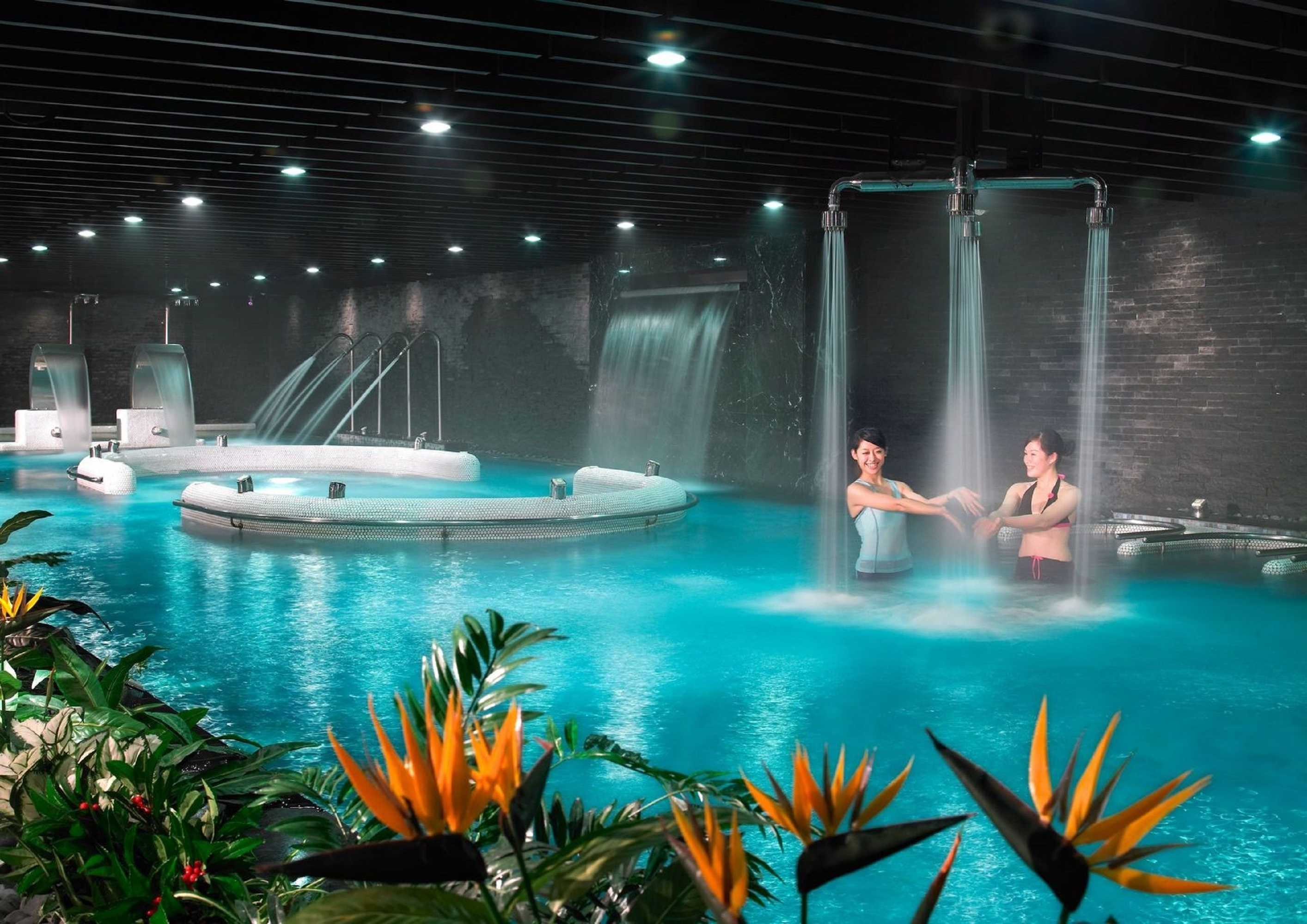 Gift card for Lakeshore Hotel