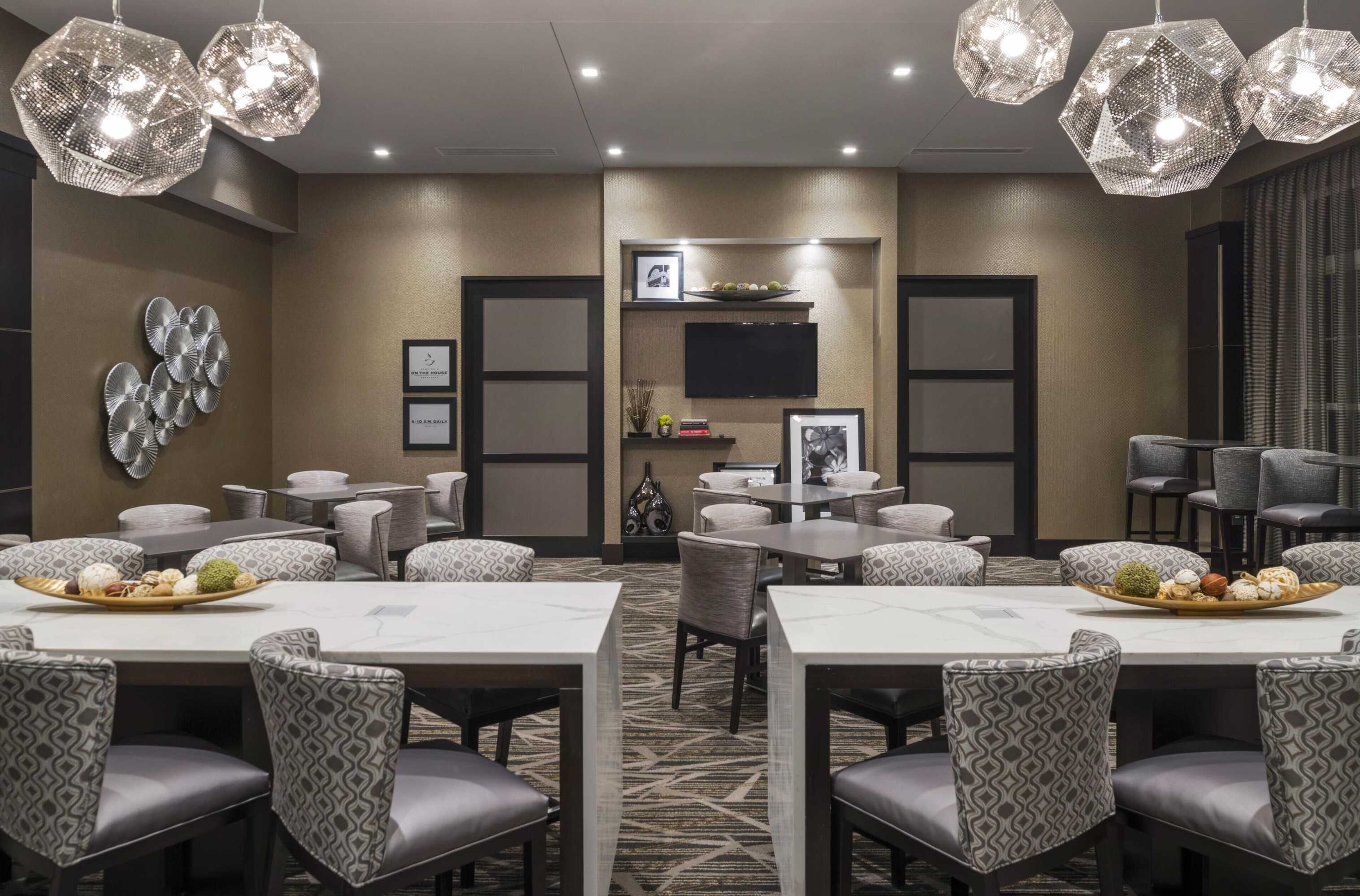 Gift card for Hampton Inn & Suites Bridgewater Gift card for Hampton Inn & Suites Bridgewater