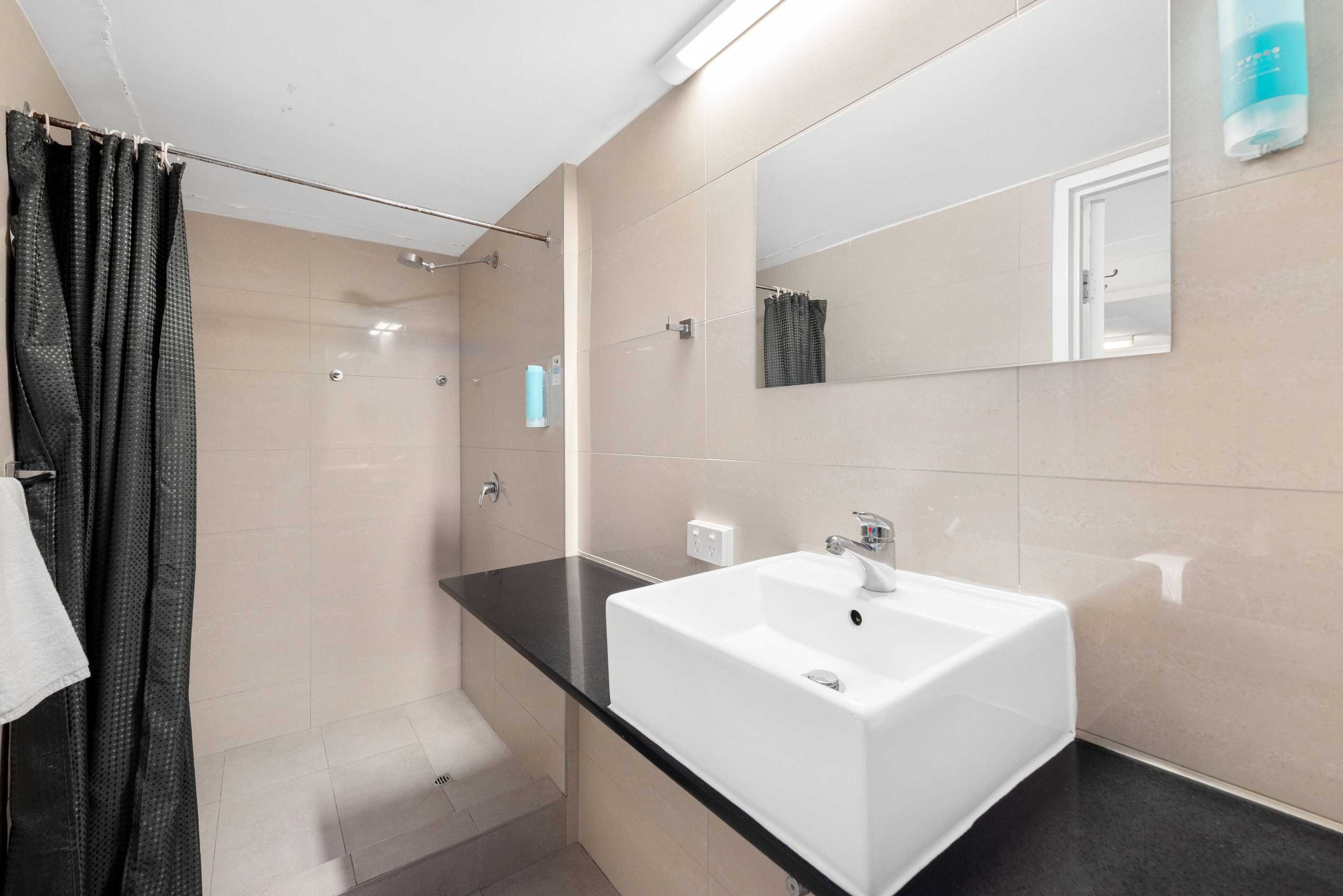 Gift card for Hamilton Brisbane Airport Hotel Gift card for Hamilton Brisbane Airport Hotel