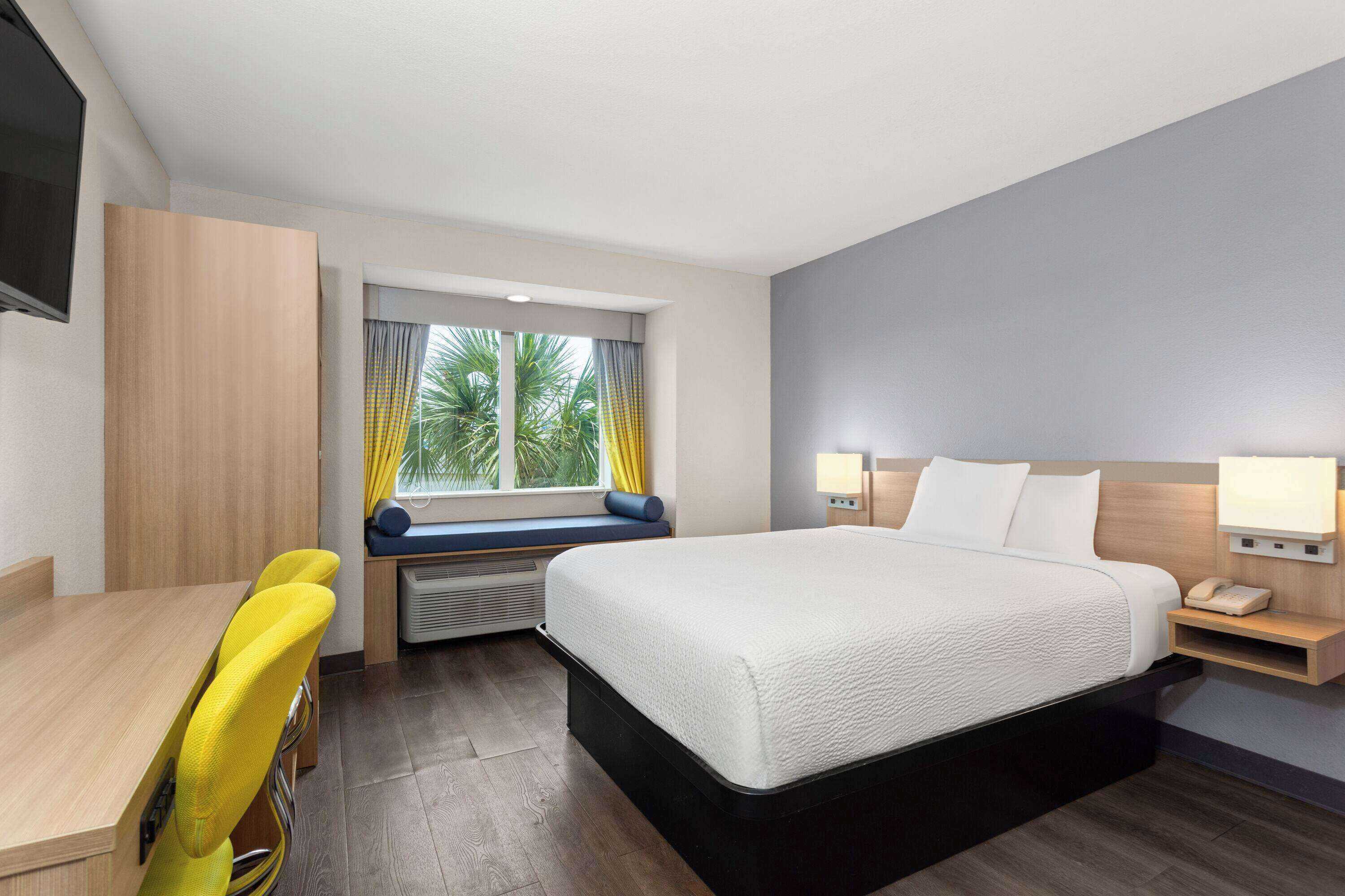 Gift card for Microtel Inn & Suites by Wyndham Panama City Gift card for Microtel Inn & Suites by Wyndham Panama City