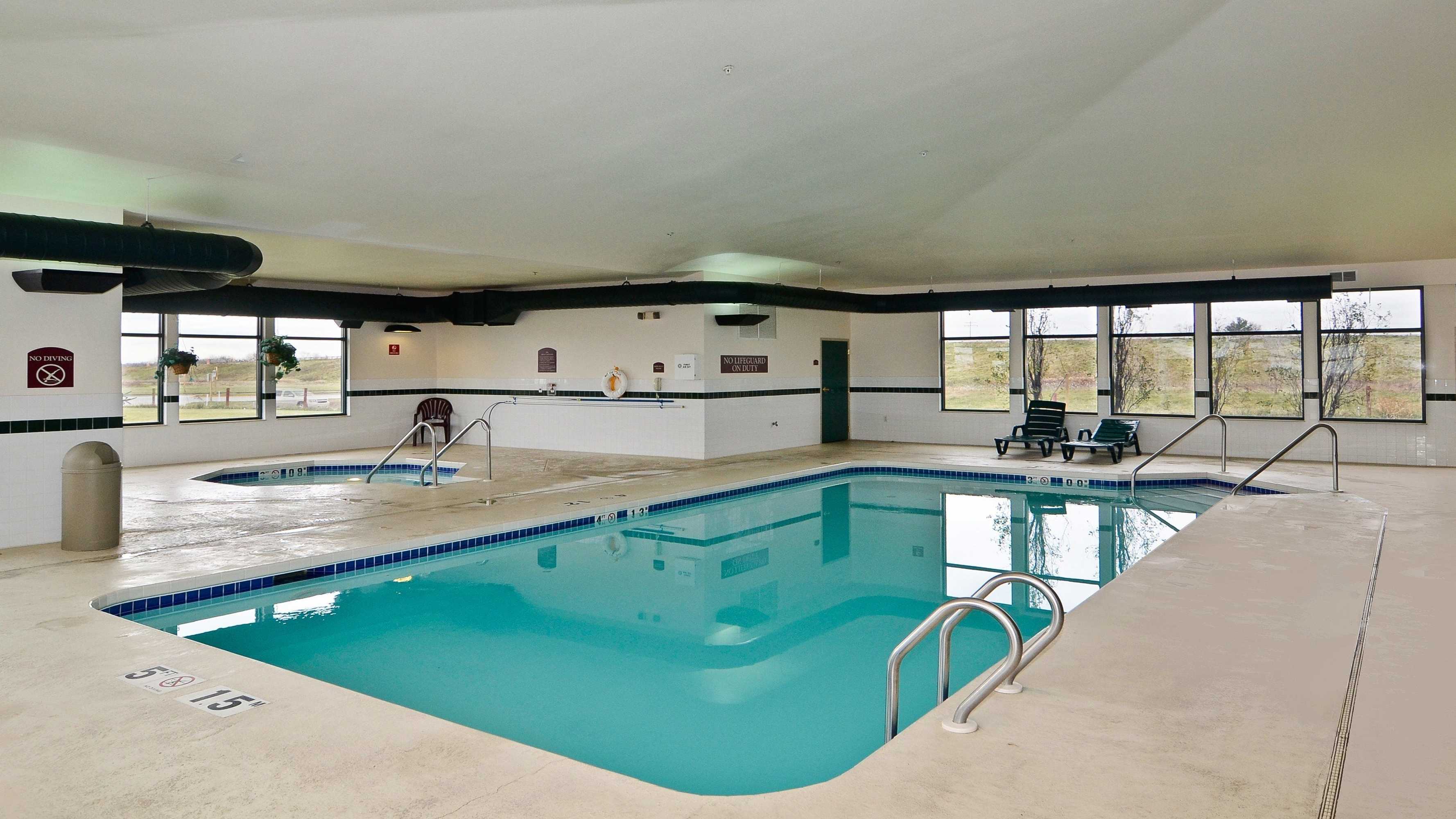 Gift card for Holiday Inn Express Hotel & Suites Fort Atkinson by Ihg Gift card for Holiday Inn Express Hotel & Suites Fort Atkinson by Ihg