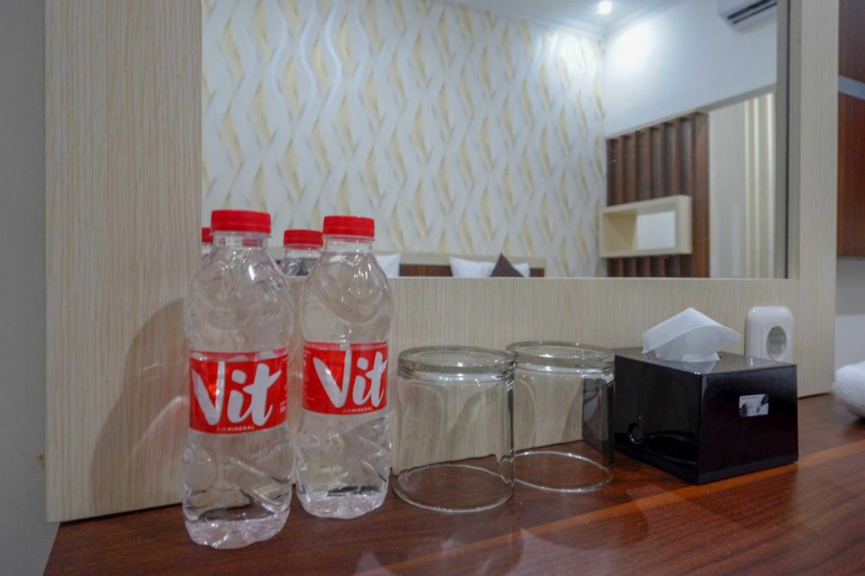 Gift card for Reddoorz Syariah at Omah Sawah Gift card for Reddoorz Syariah at Omah Sawah