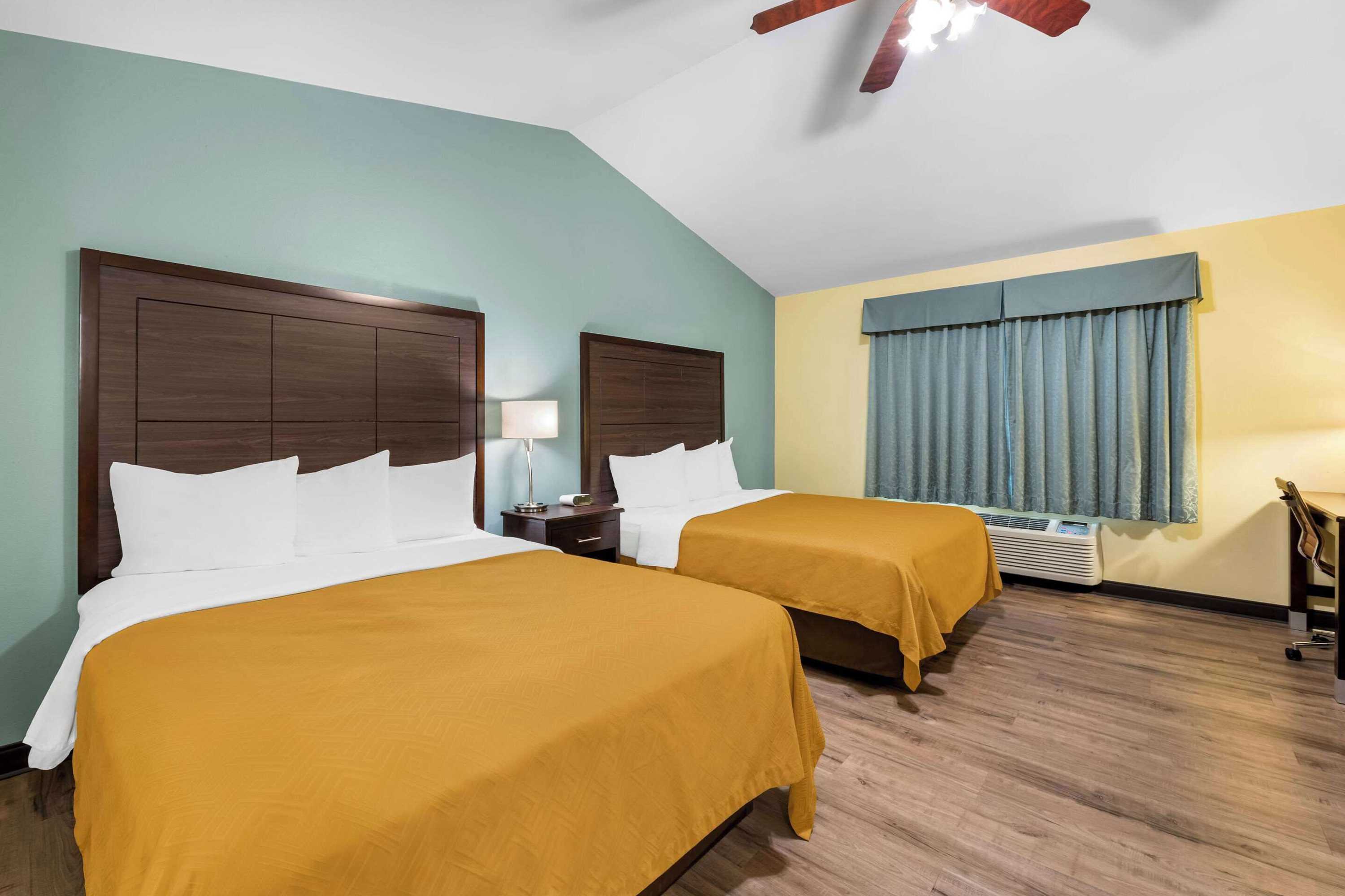 Gift card for Econo Lodge Inn & Suites Gift card for Econo Lodge Inn & Suites