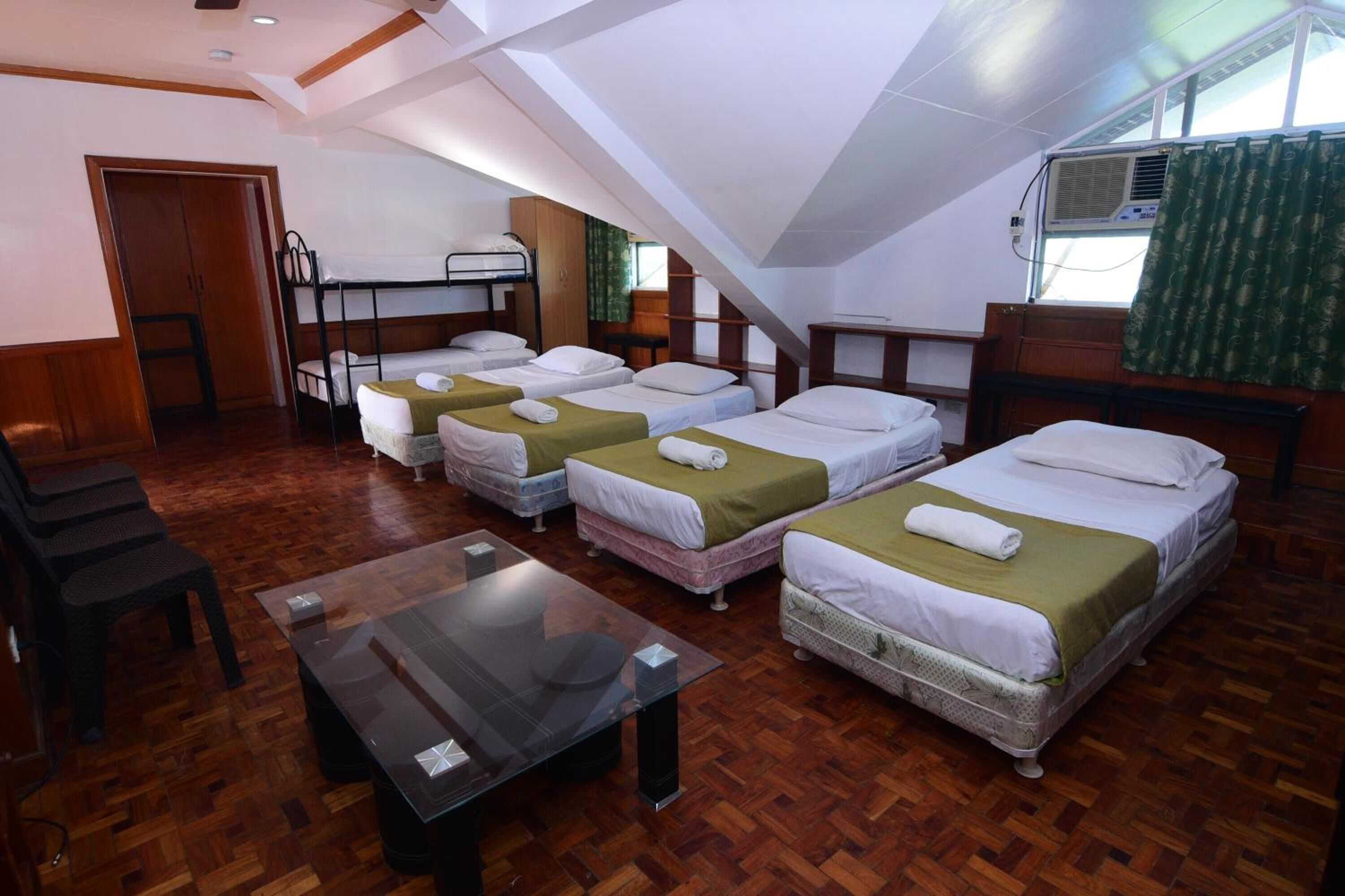Gift card for Ang Tahanan ni Aling Meding Hotel Gift card for Ang Tahanan ni Aling Meding Hotel