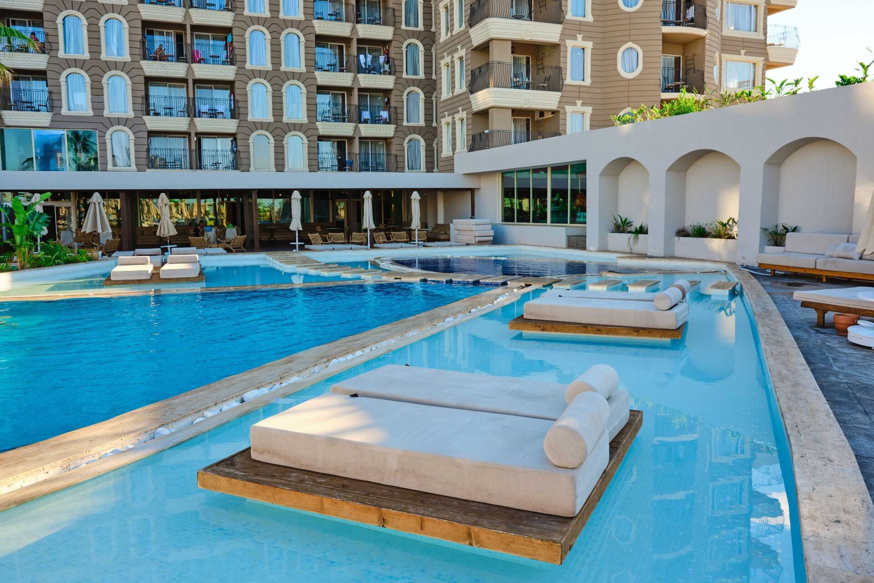 Gift card for Laur Hotels Experience & Elegance Gift card for Laur Hotels Experience & Elegance
