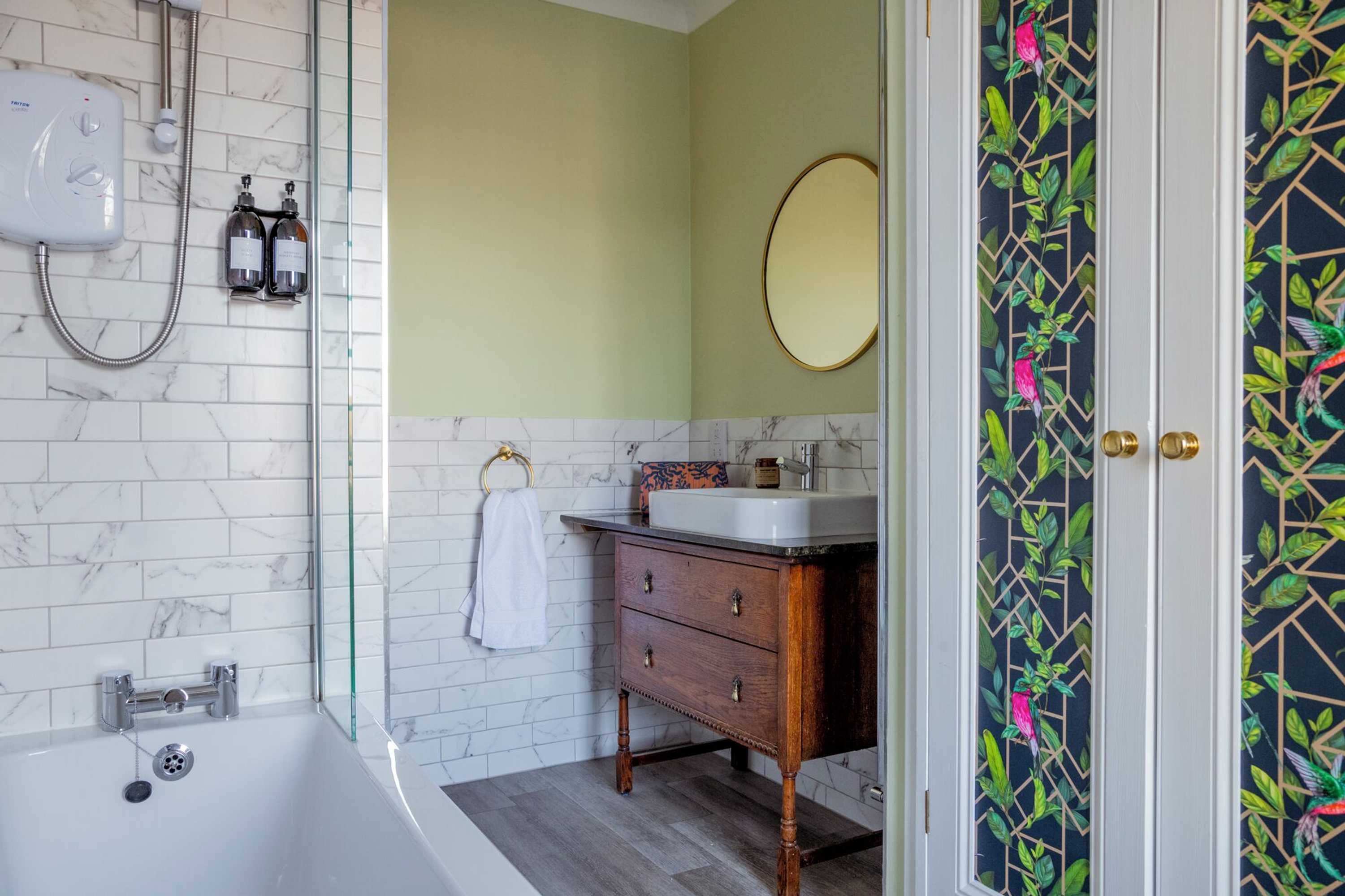 Gift card for Morleys Rooms - Located in The Heart of Hurstpierpoint by Huluki Sussex Stays Gift card for Morleys Rooms - Located in The Heart of Hurstpierpoint by Huluki Sussex Stays