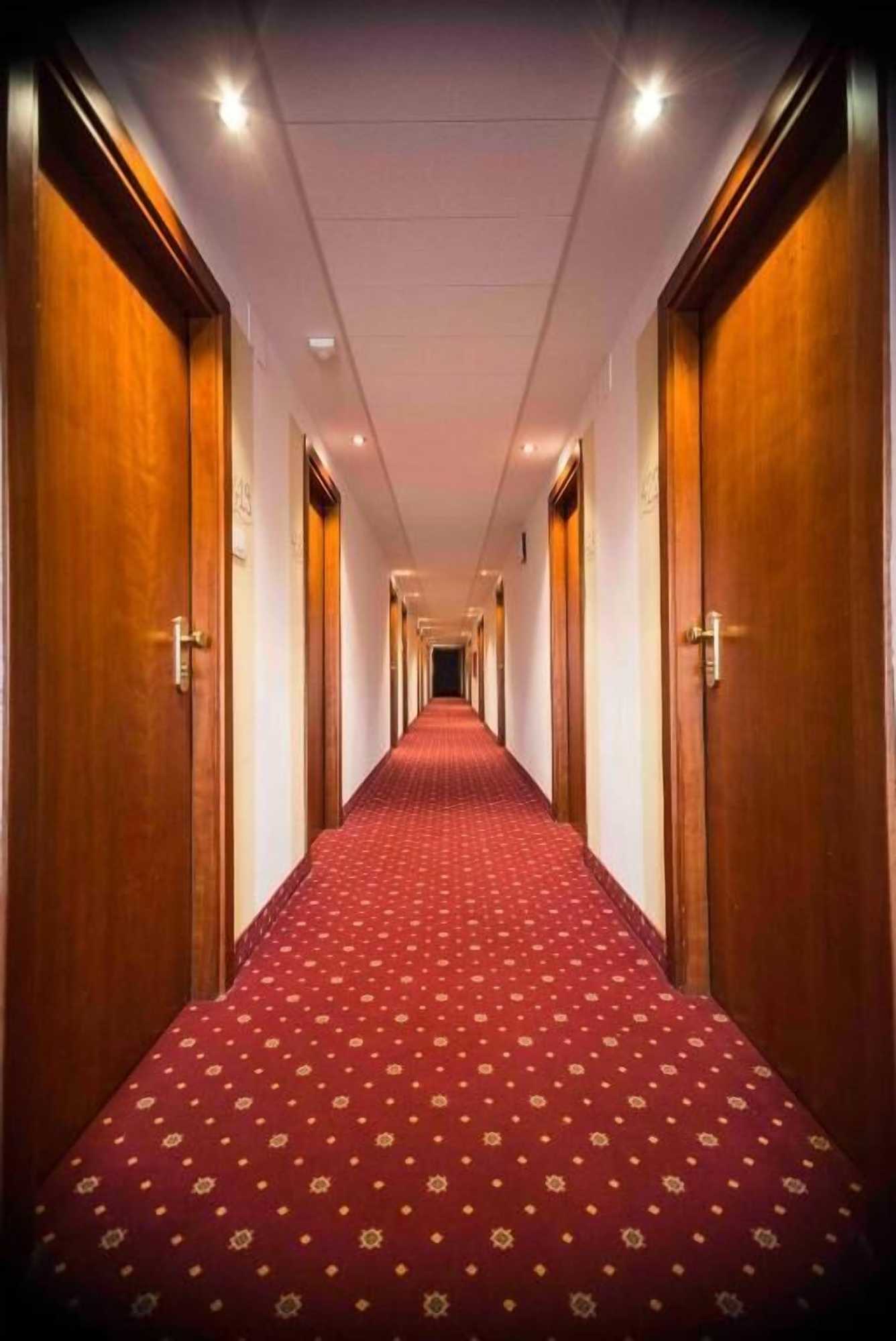 Gift card for Hotel Everest