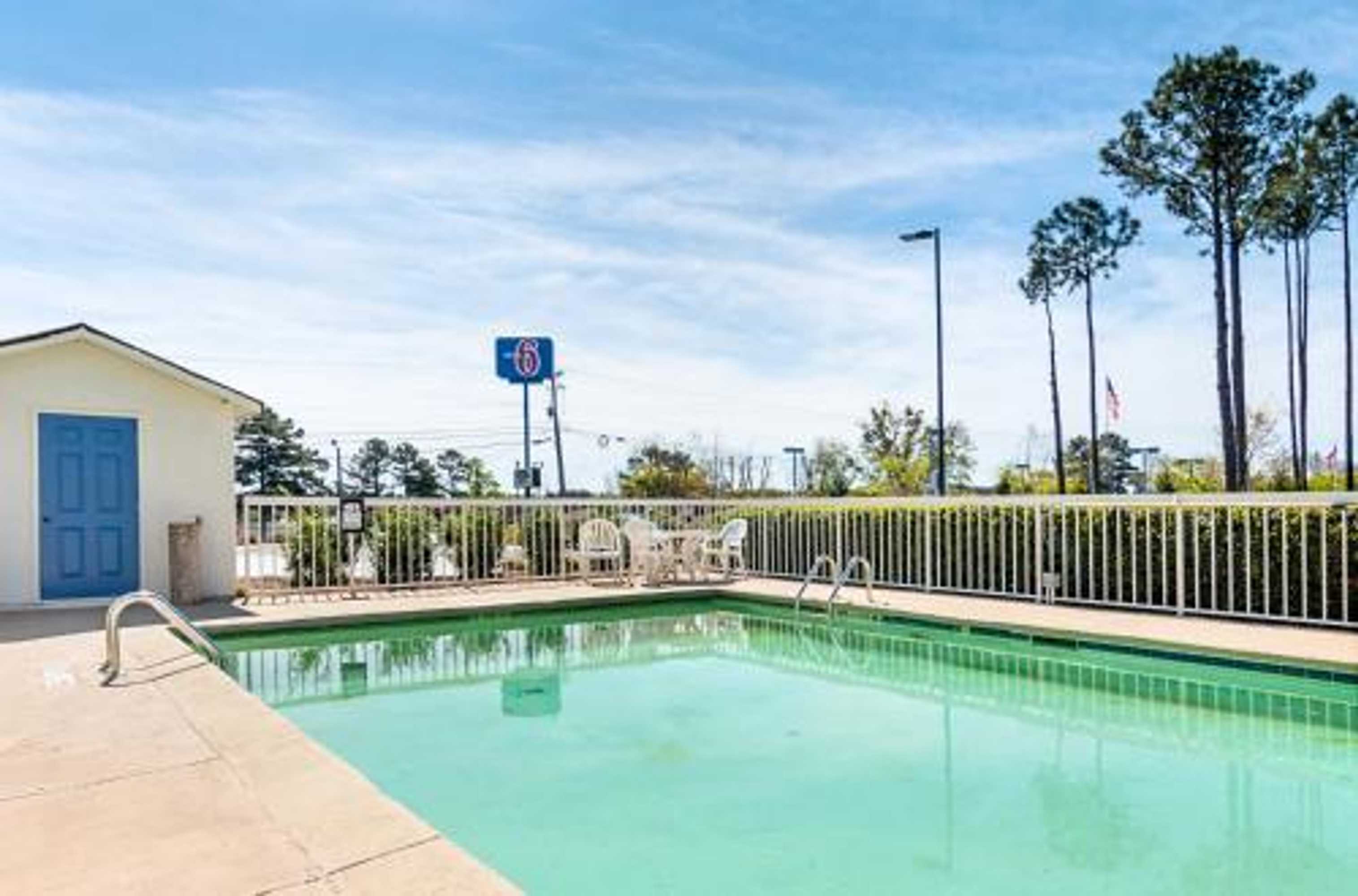 Gift card for Motel 6 Newnan, GA Gift card for Motel 6 Newnan, GA