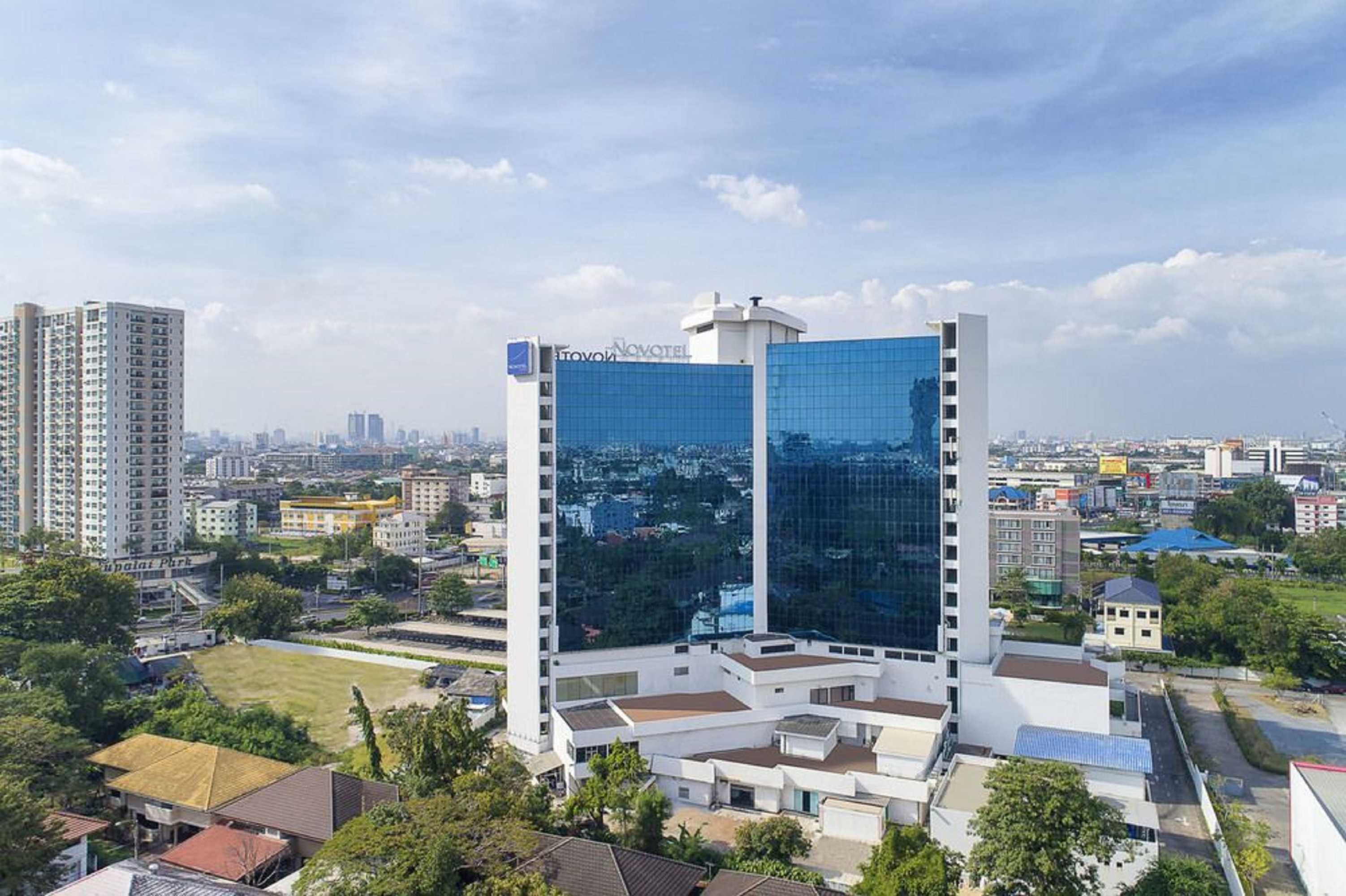Gift card for Novotel Bangkok Bangna Gift card for Novotel Bangkok Bangna