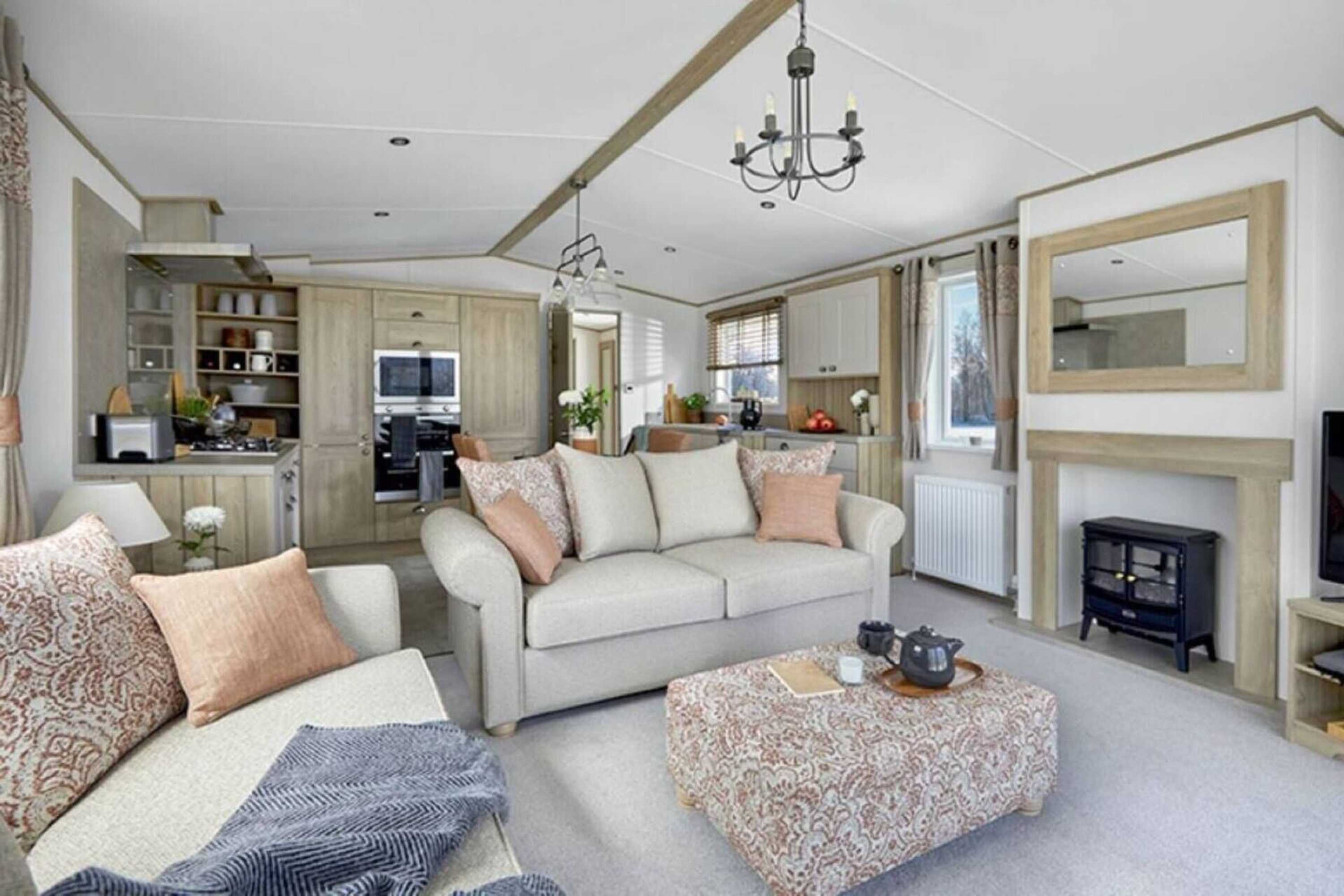 Gift card for Captivating Bluebell Lodge 2-Bed Cotswolds Caravan Gift card for Captivating Bluebell Lodge 2-Bed Cotswolds Caravan