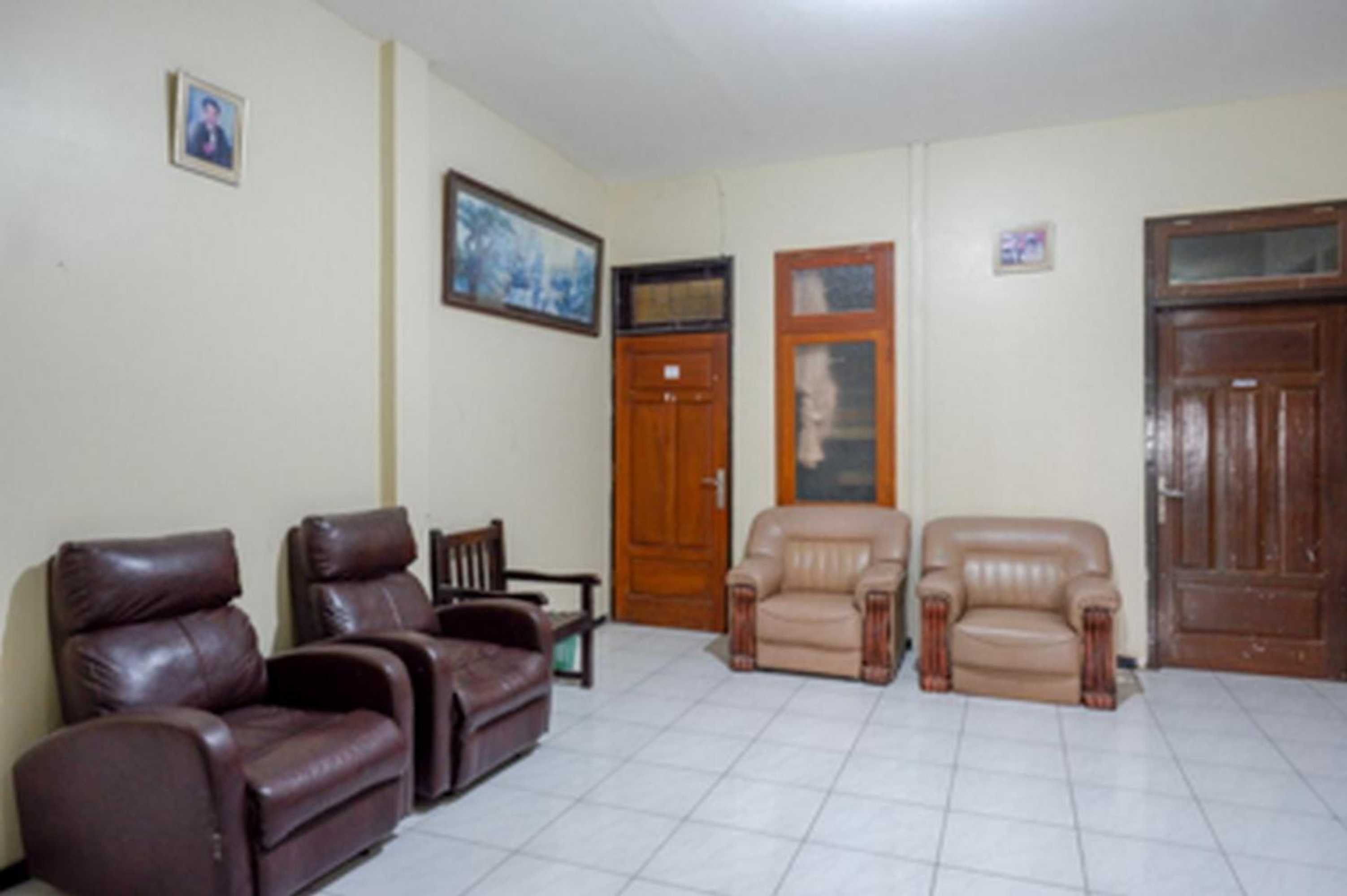 Gift card for Reddoorz Near Rsud Kudus