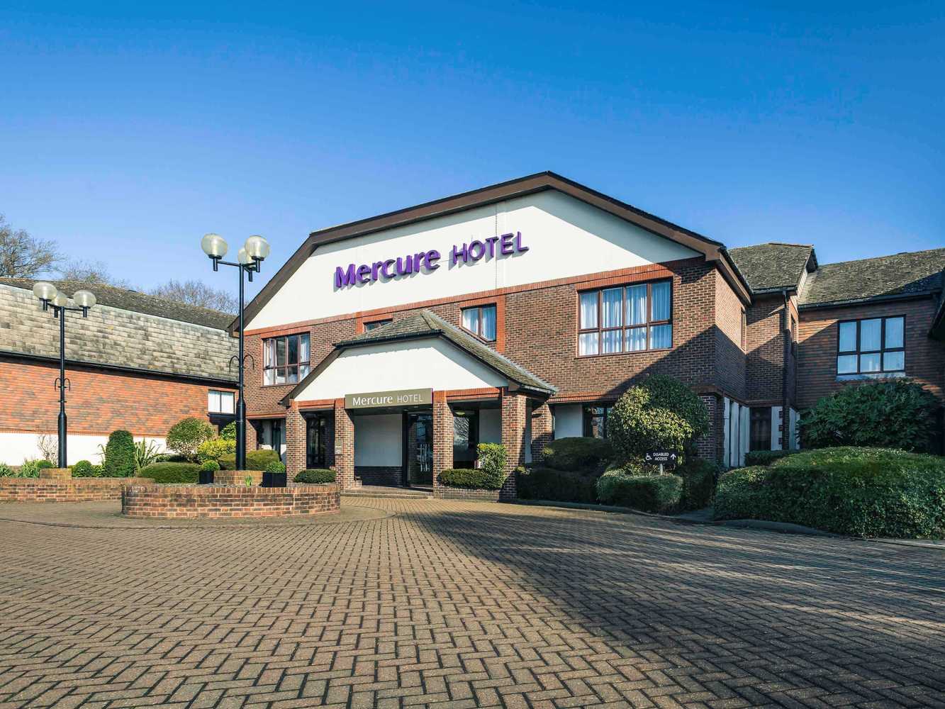 Gift card for Mercure Dartford Brands Hatch Hotel & Spa Gift card for Mercure Dartford Brands Hatch Hotel & Spa