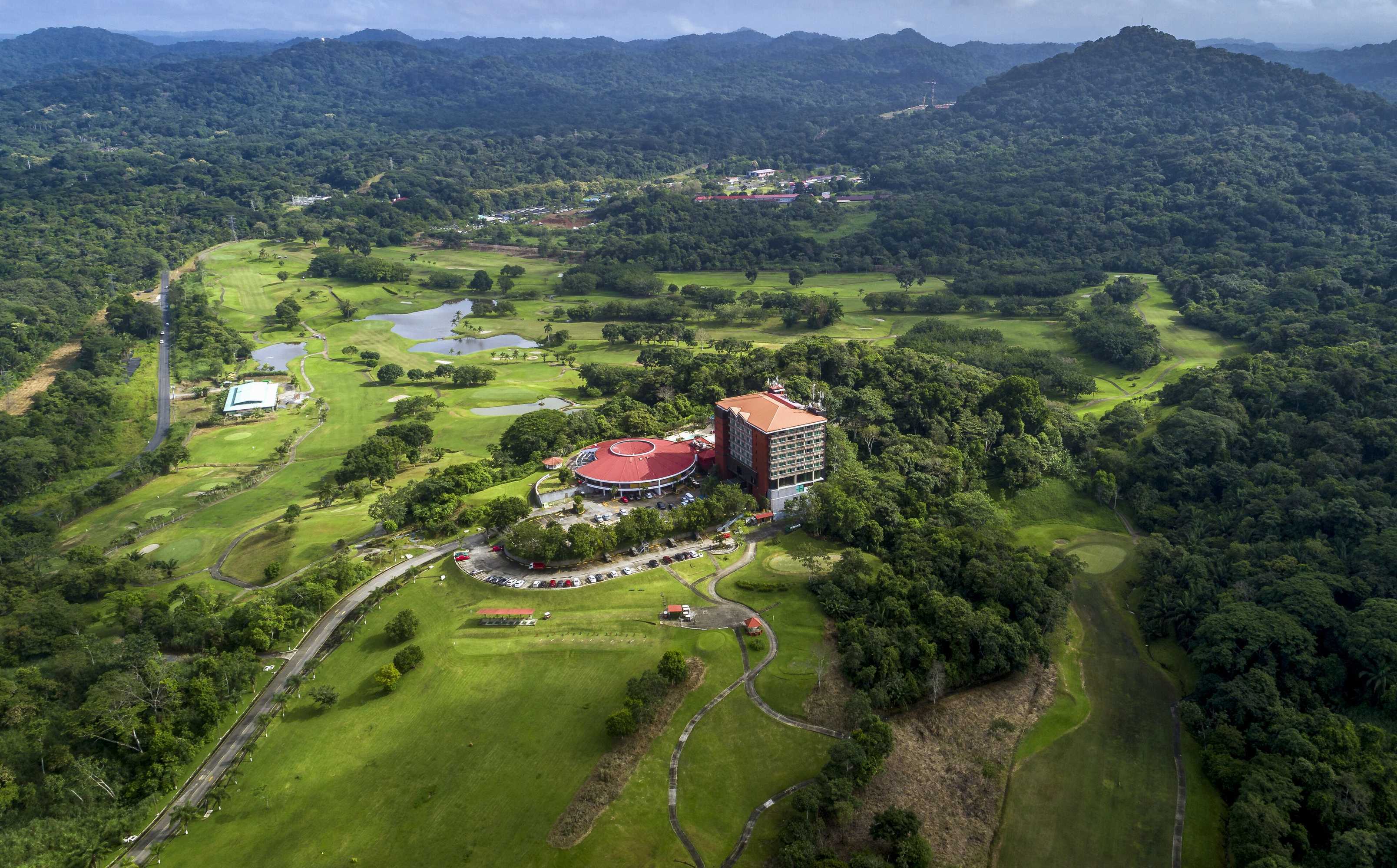 Gift card for Summit Rainforest & Golf Resort Gift card for Summit Rainforest & Golf Resort