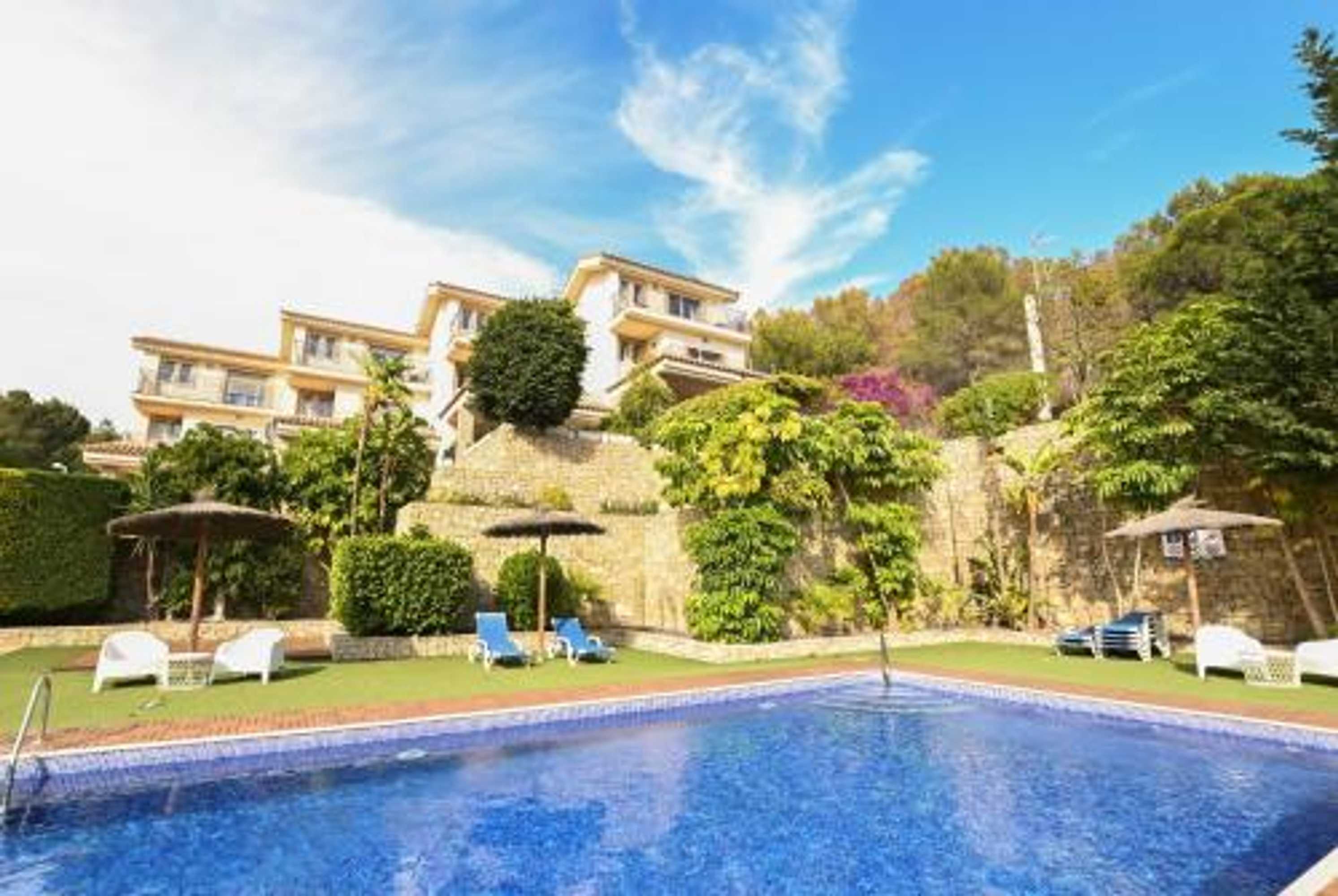 Gift card for Villa Alegre Playa Calpe Grupo Terra de Mar, Alojamientos Con Encanto Gift card for Villa Alegre Playa Calpe Grupo Terra de Mar, Alojamientos Con Encanto