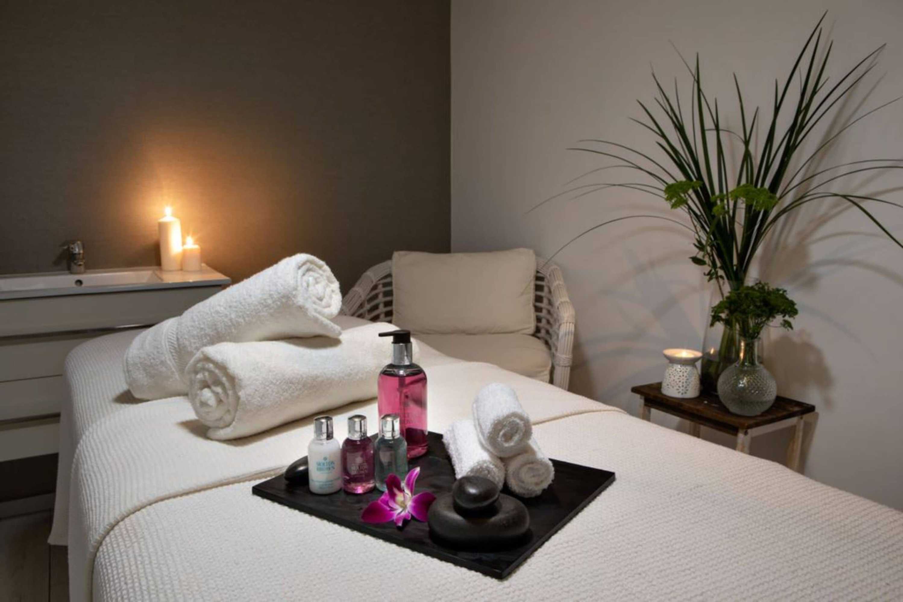 Gift card for Island Luxurious Suites Hotel Gift card for Island Luxurious Suites Hotel