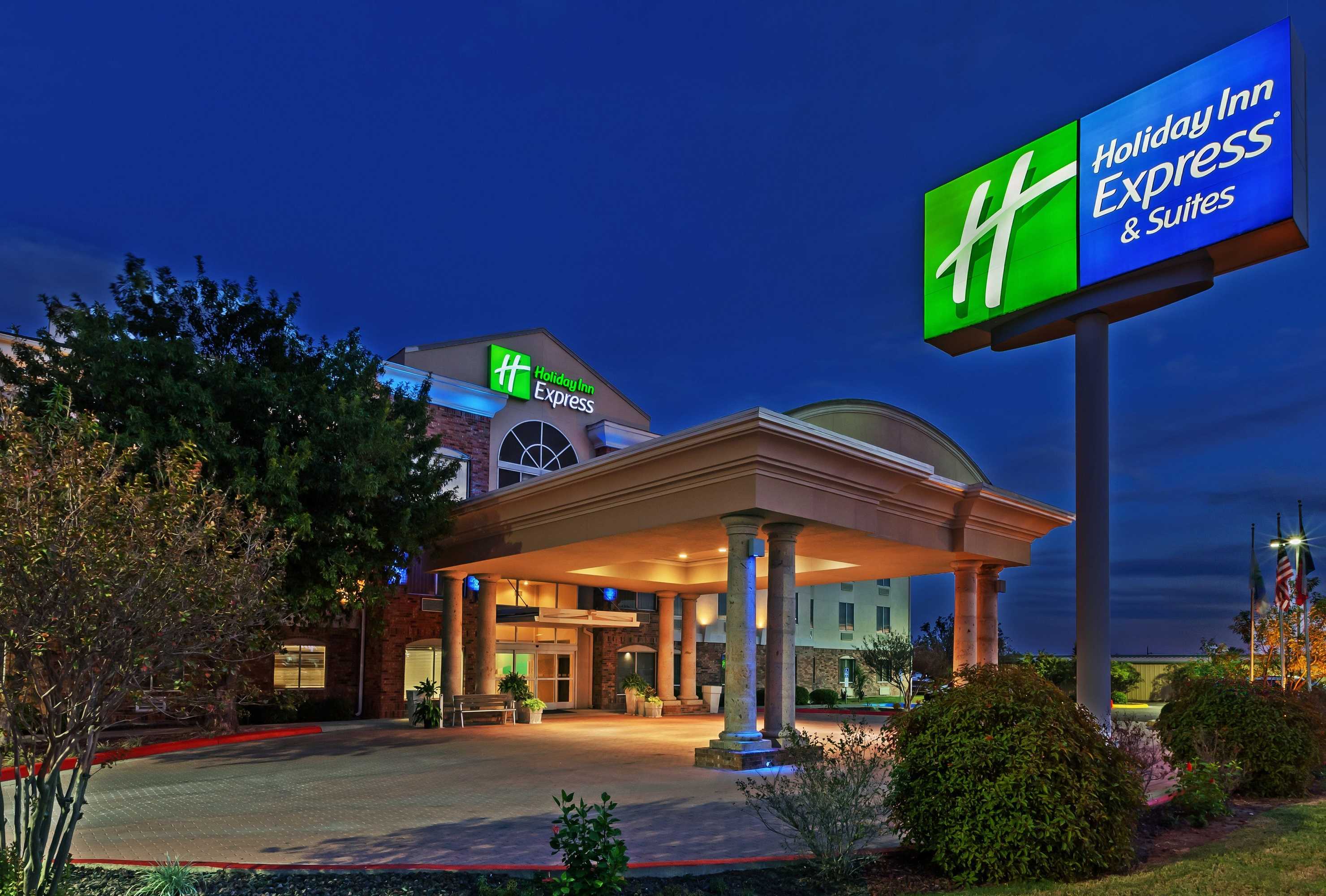 Gift card for Holiday Inn Express & Suites Eagle Pass by Ihg Gift card for Holiday Inn Express & Suites Eagle Pass by Ihg