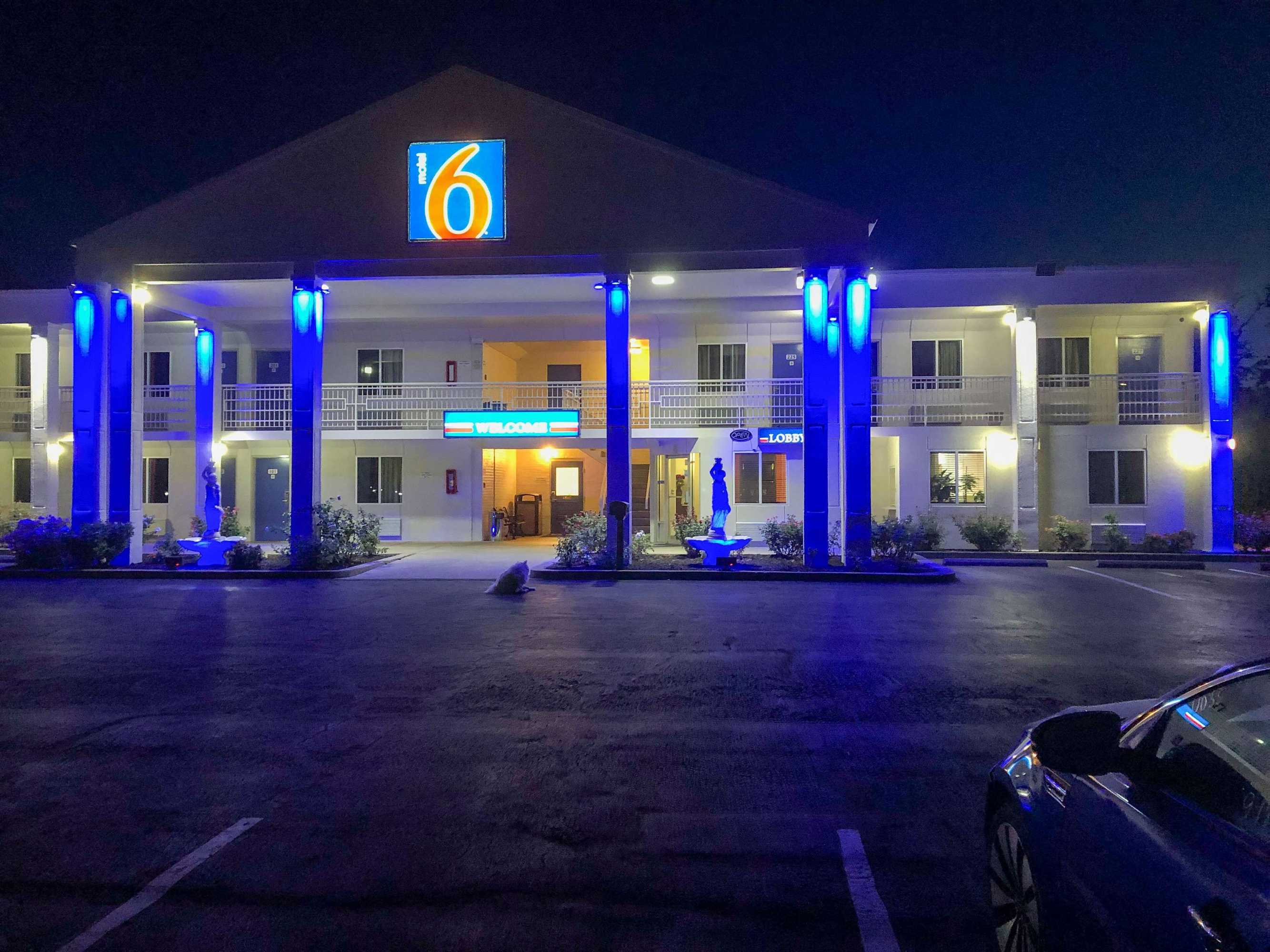 Gift card for Motel 6-Martinsburg, WV Gift card for Motel 6-Martinsburg, WV