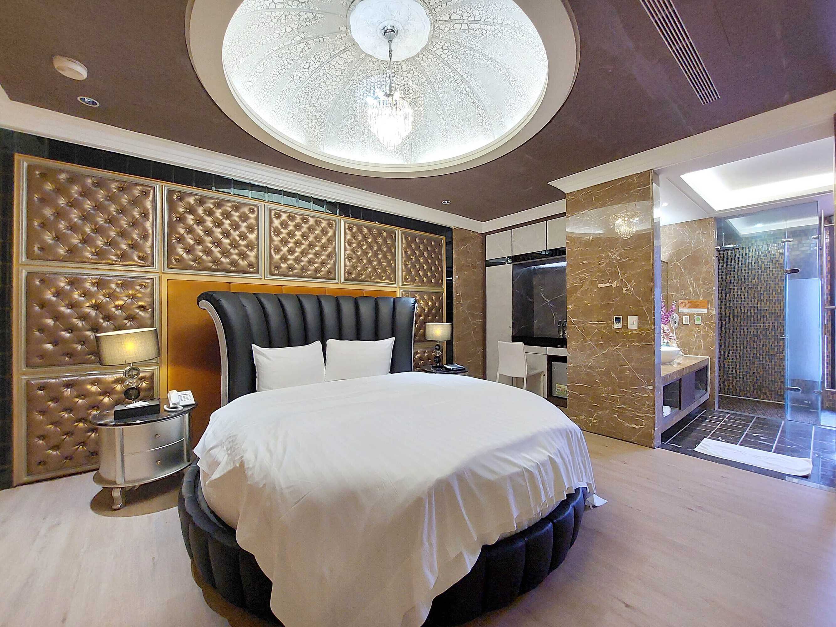 Gift card for Elysees Motel