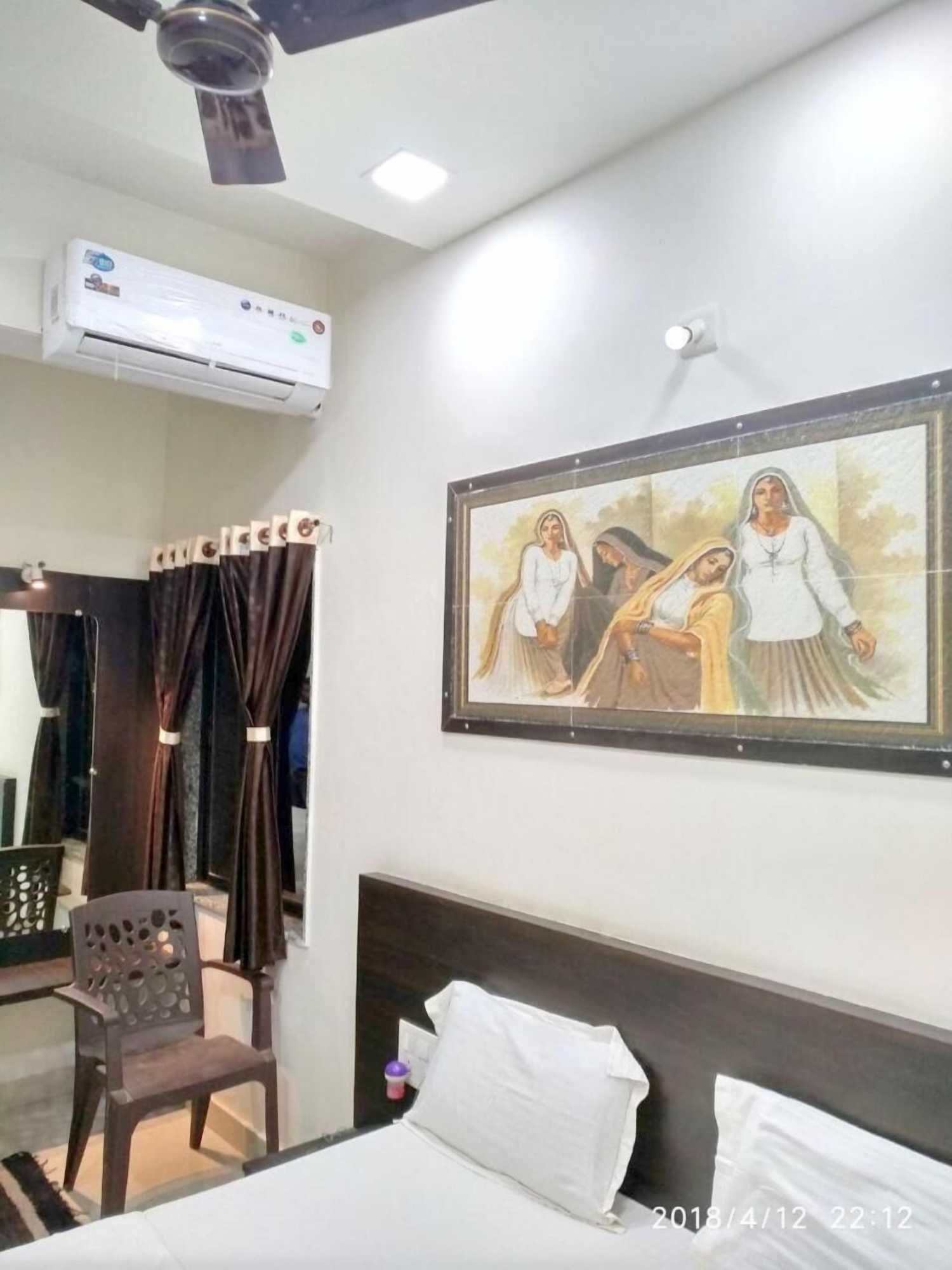 Gift card for Hotel Gayatri by Sky Stays Gift card for Hotel Gayatri by Sky Stays