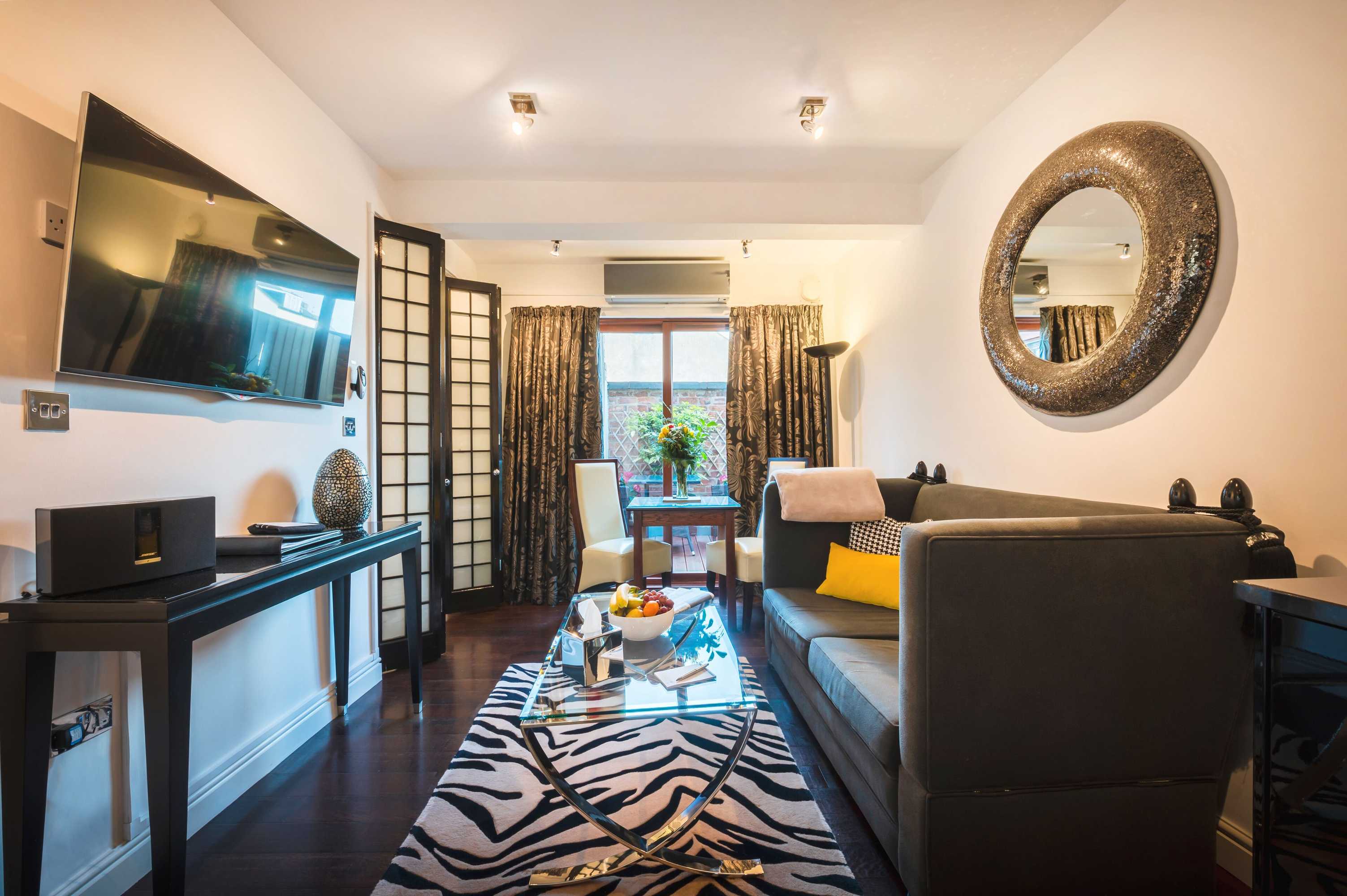 Gift card for Strozzi Palace Suites by Mansley Gift card for Strozzi Palace Suites by Mansley