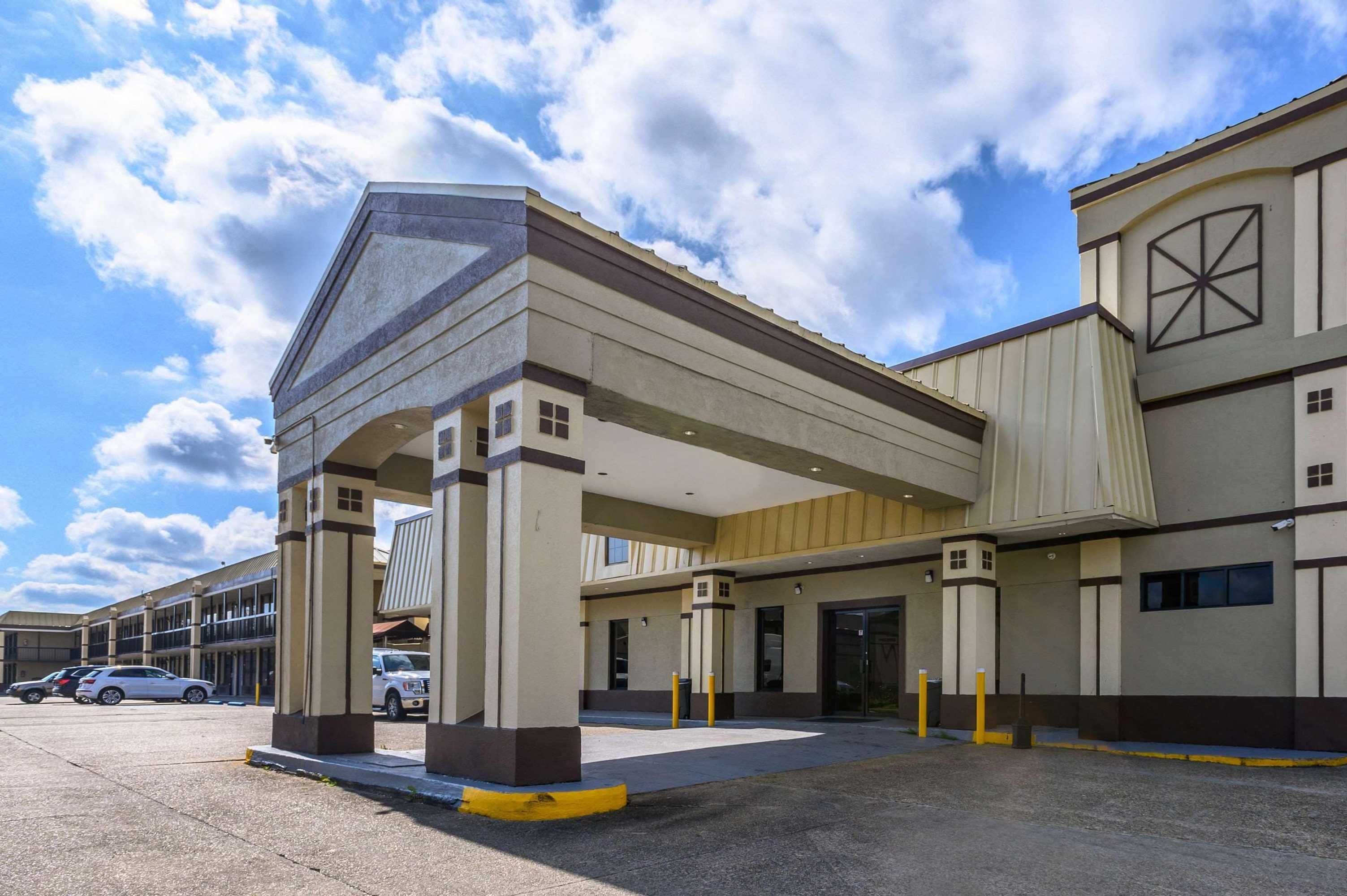 Gift card for Quality Inn New Orleans I-10 East Gift card for Quality Inn New Orleans I-10 East