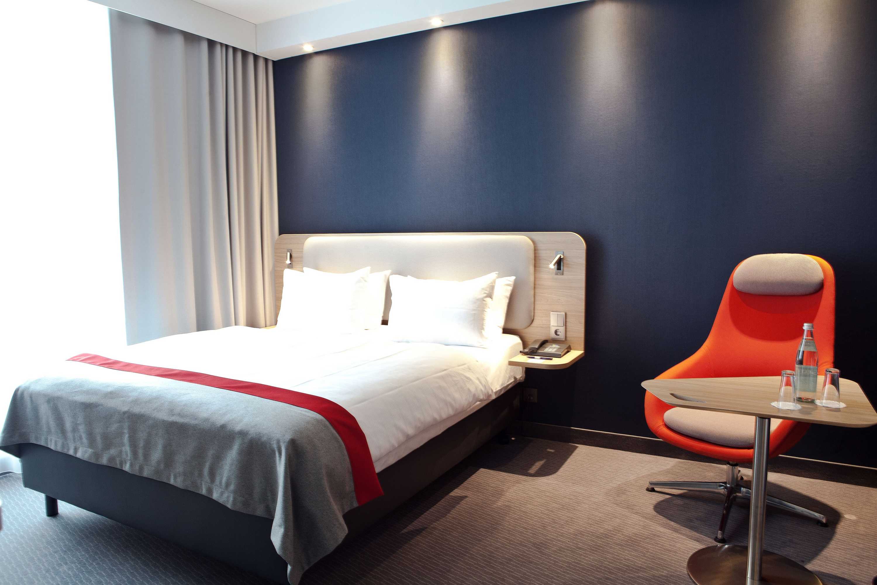 Gift card for Holiday Inn Express Ringsheim by Ihg Gift card for Holiday Inn Express Ringsheim by Ihg