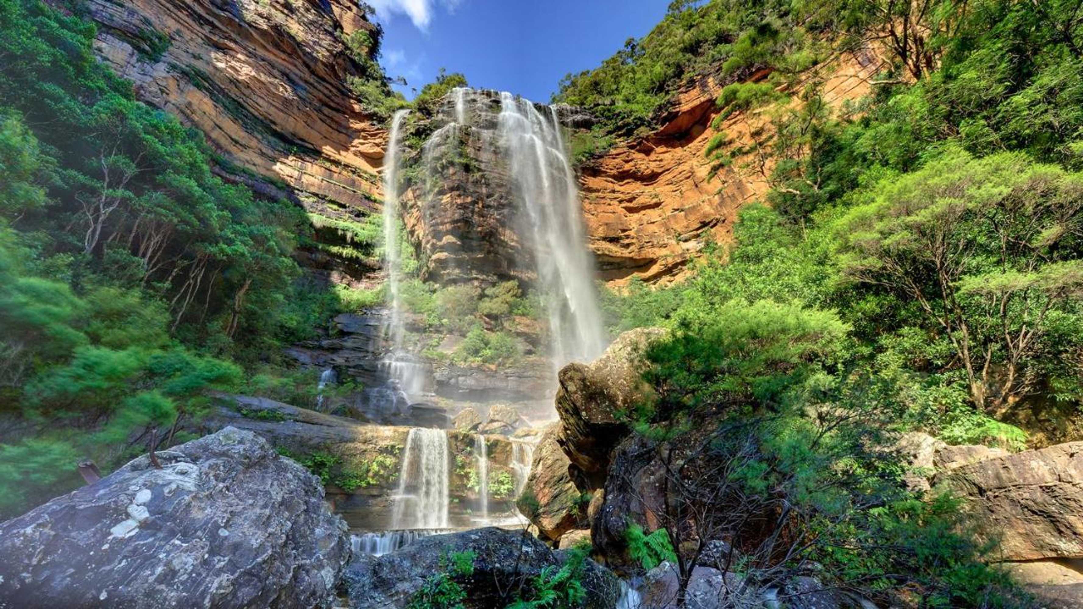 Gift card for Poets Cottage Fireplace Spa Bath Scenic Treks Pet Friendly