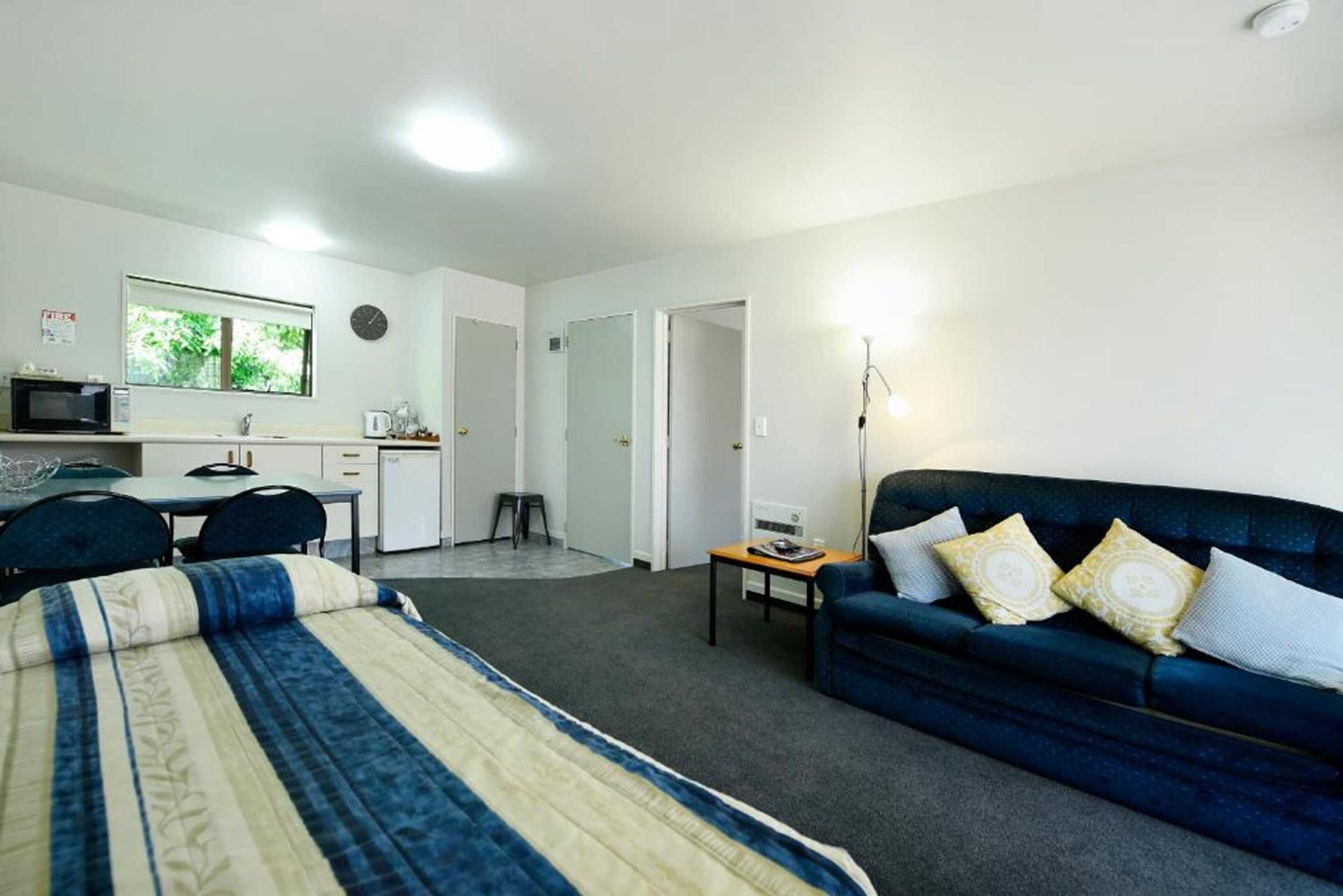 Gift card for Amber Court Motel Nelson Gift card for Amber Court Motel Nelson