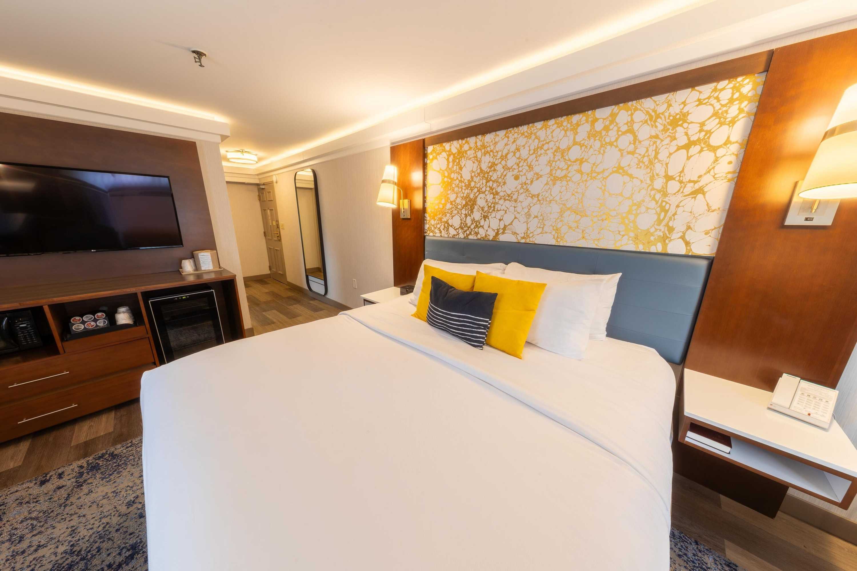 Gift card for The Westfield Inn, BW Signature Collection