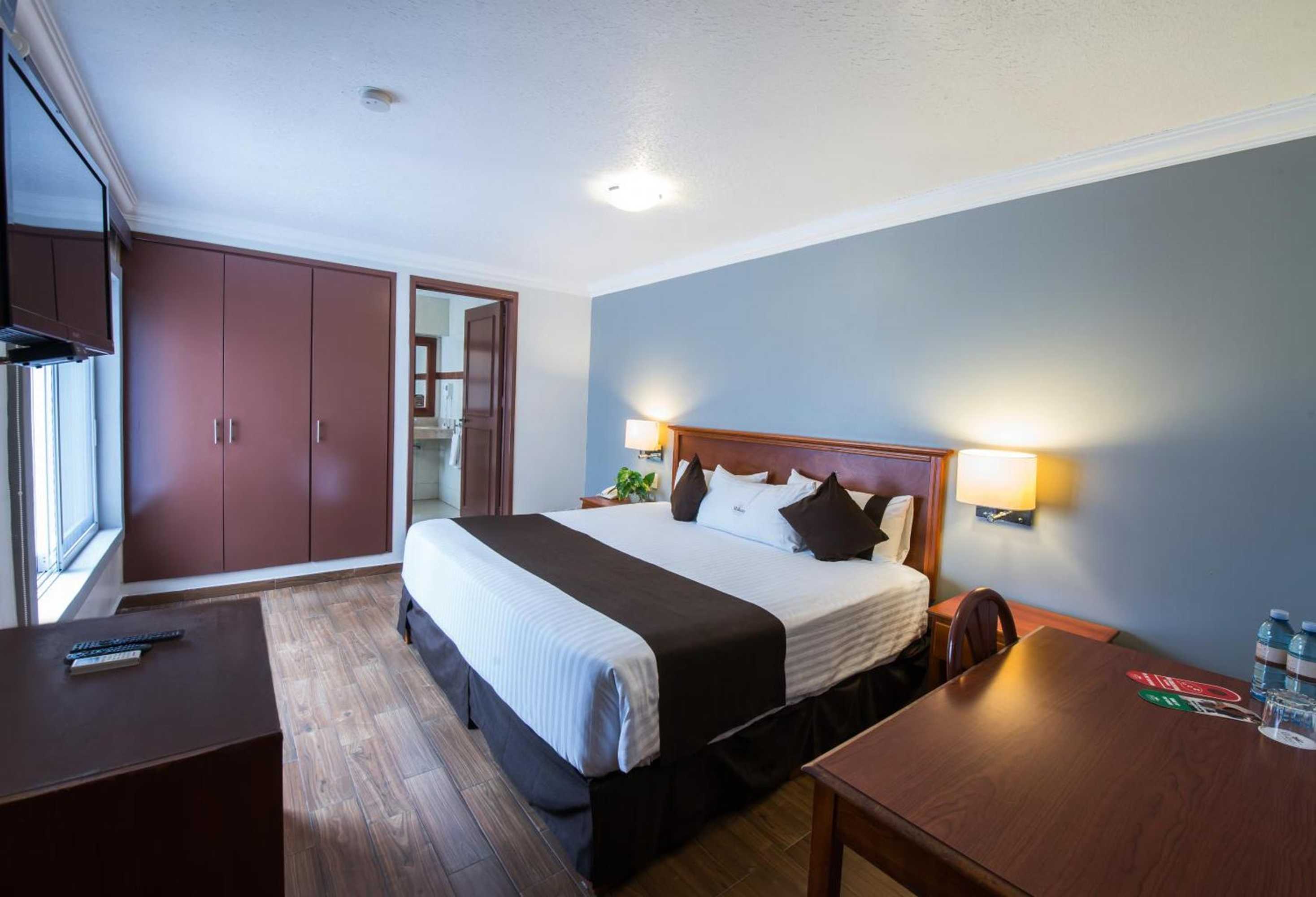 Gift card for Del Marqués Hotel And Suites Gift card for Del Marqués Hotel And Suites