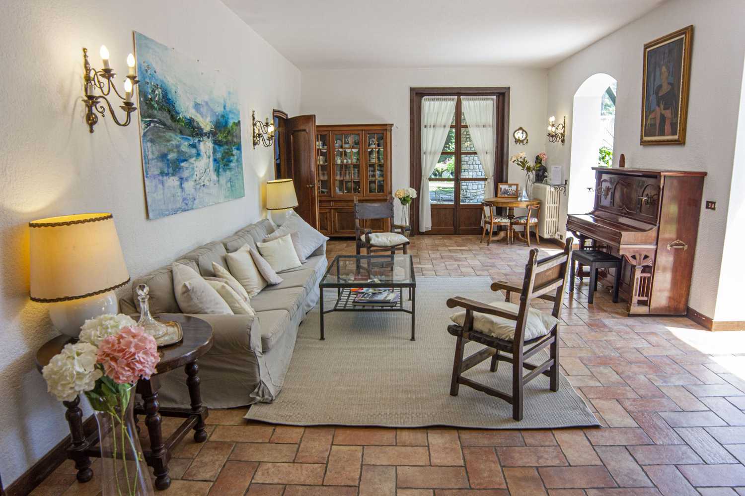 Gift card for Wonderful Villa Between Como And Milano